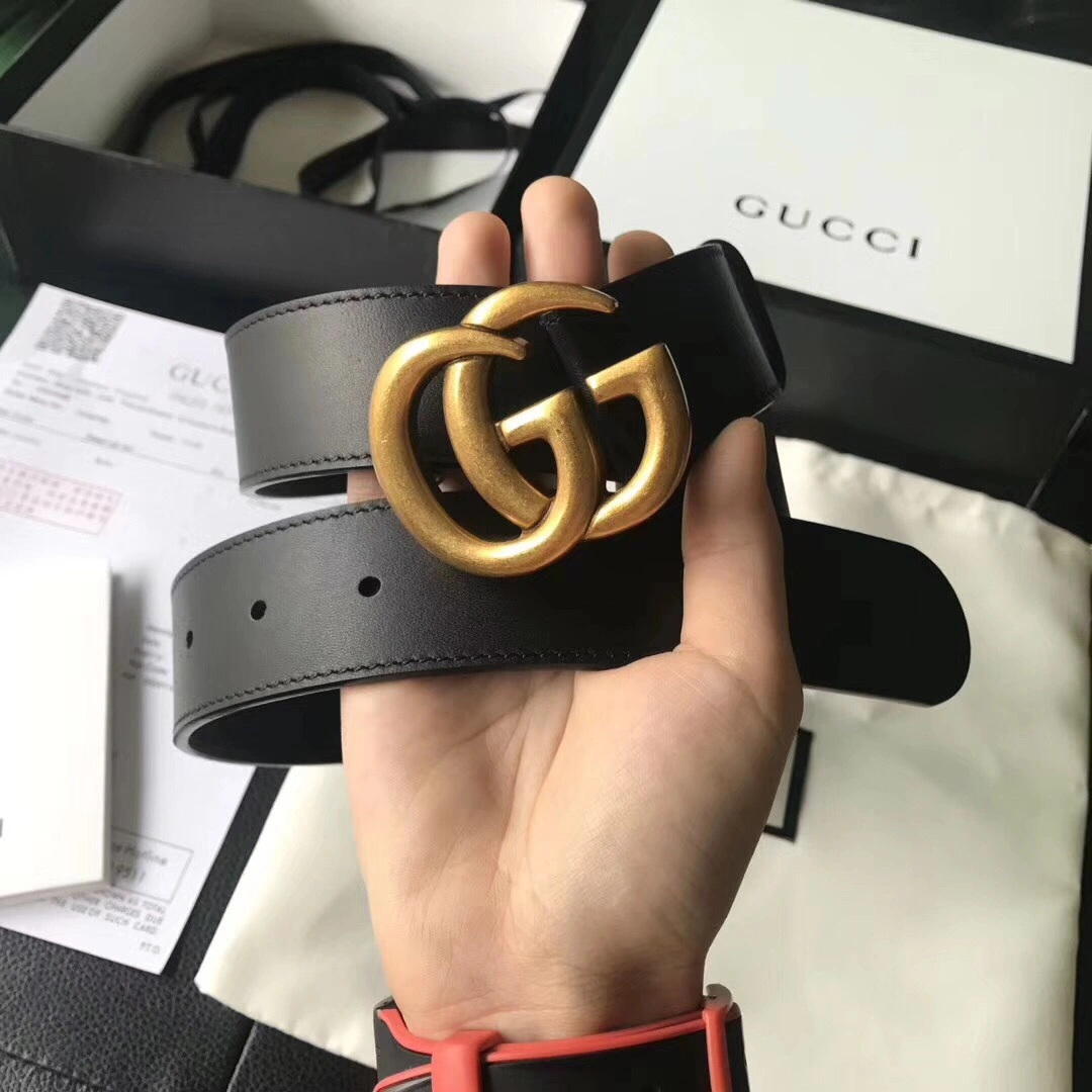 Neat G*ucci Top Version 14994