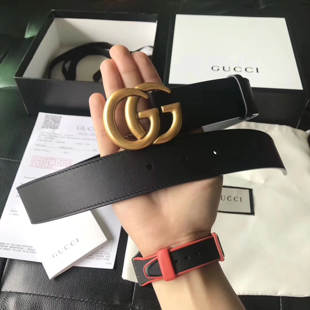Neat G*ucci Top Version 14994