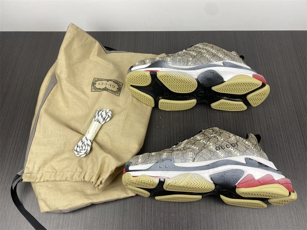 Original G*ucci x B*alenciaga The Hacker Project Triple S Beige 681066ULZ10 3470