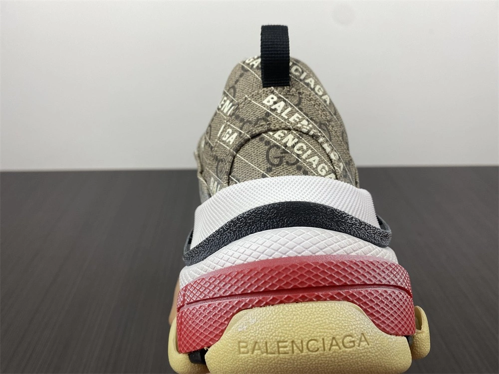 Original G*ucci x B*alenciaga The Hacker Project Triple S Beige 681066ULZ10 3470