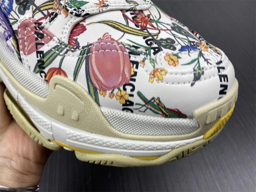 G*ucci x B*alenciaga The Hacker Project Triple S Flora Print 677195UL110 TravelReady 3473