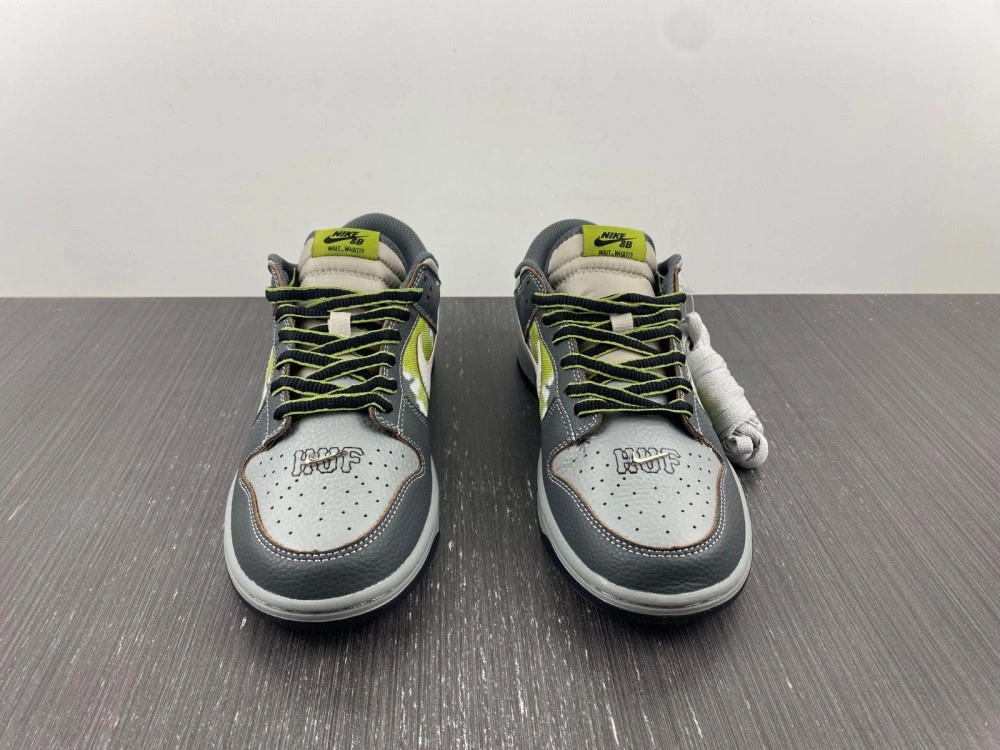 HUF X SB Dunk Low Friends and Family FD8775- NewStyle 327