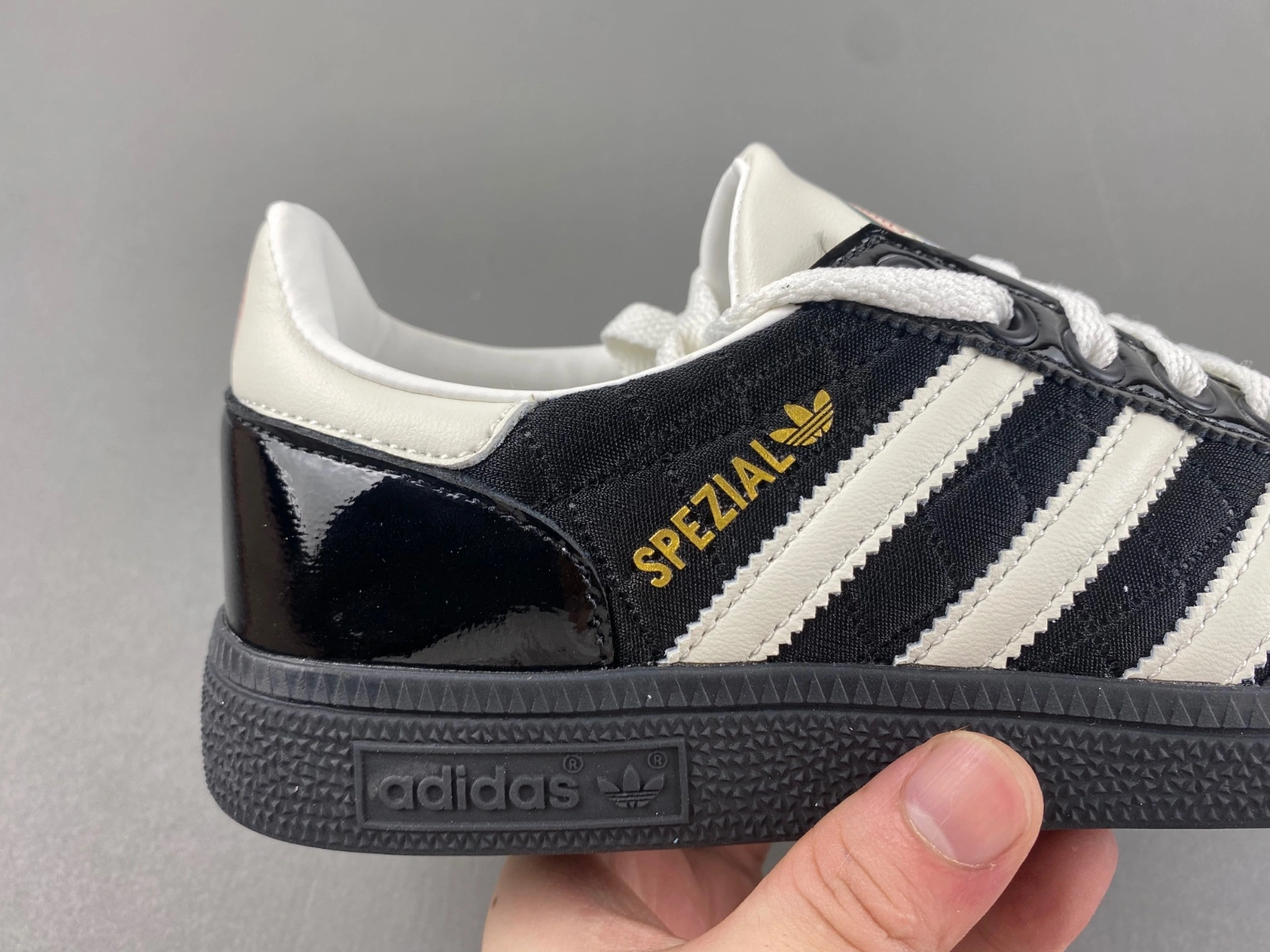 EasyCare Handball Spezial Core Black White 2781