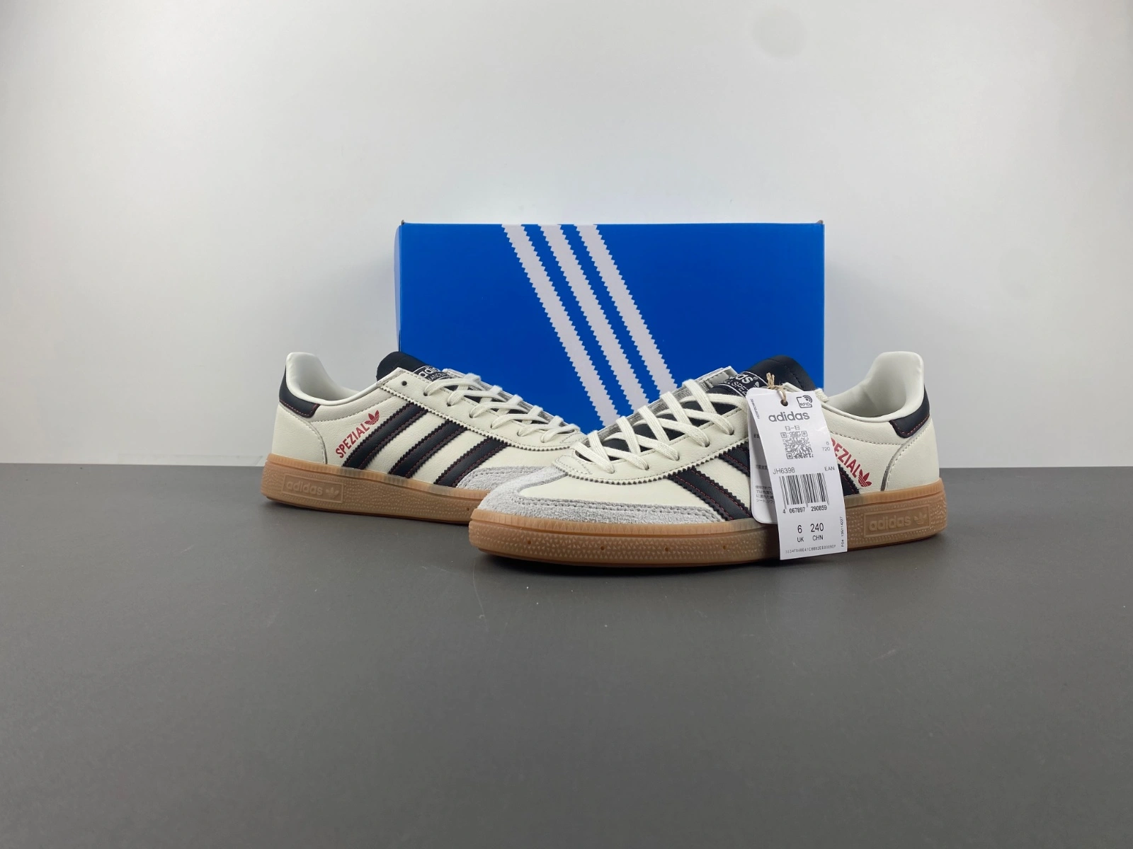 Handball Spezial Off White Core Black Red JH Flexible 2779