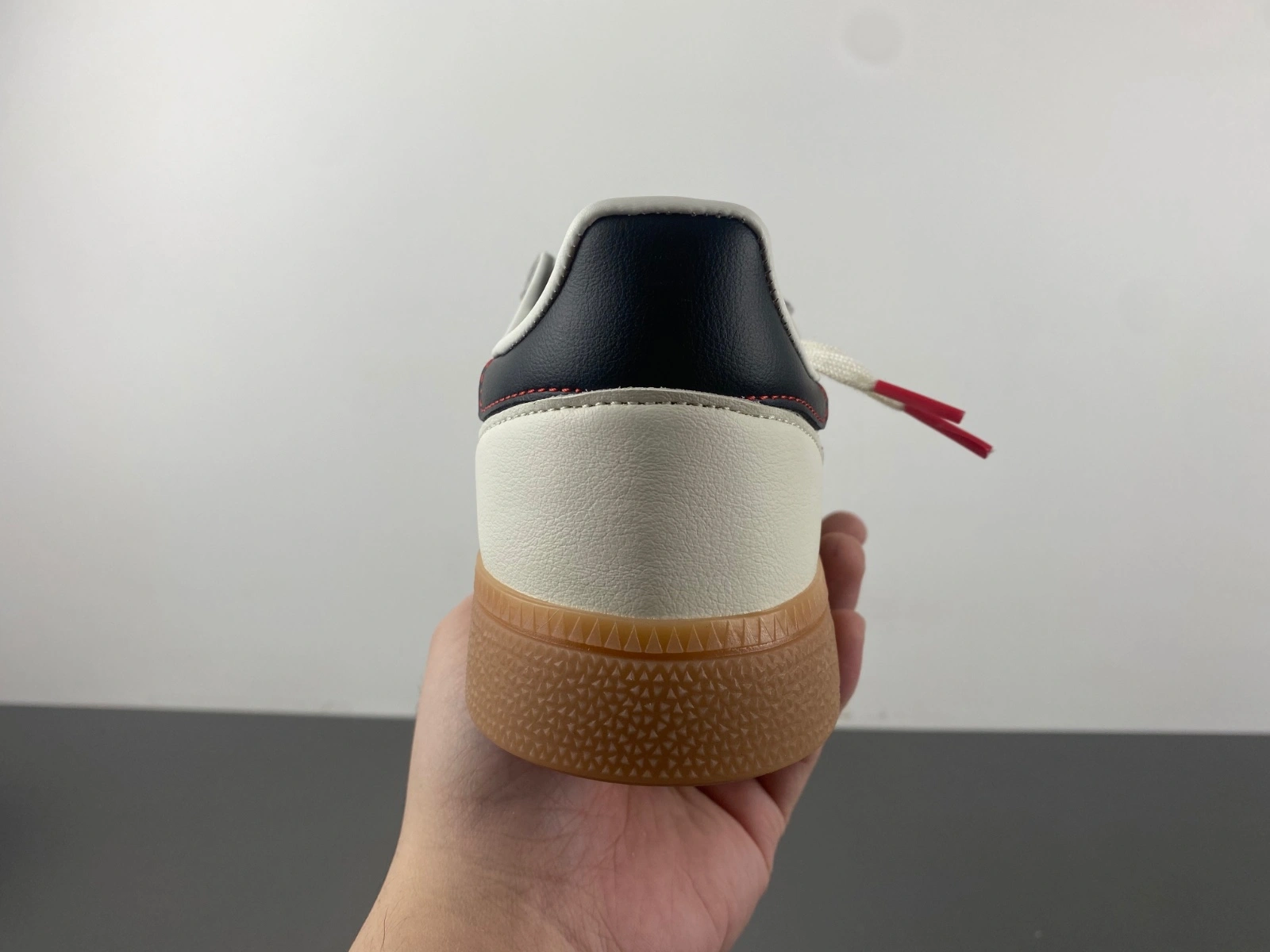 Handball Spezial Off White Core Black Red JH Flexible 2779