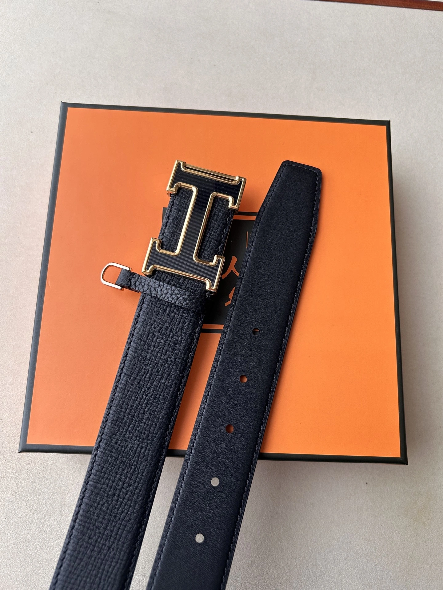 H*ermes Belts XX 20250406- TravelReady 16276
