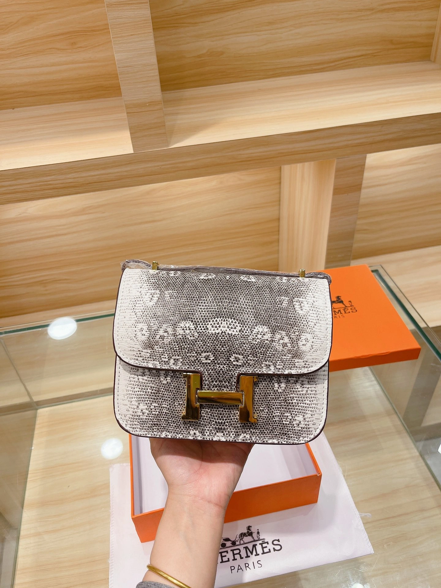 GoodFit H*ermes Top Bag 20*15CM 9726