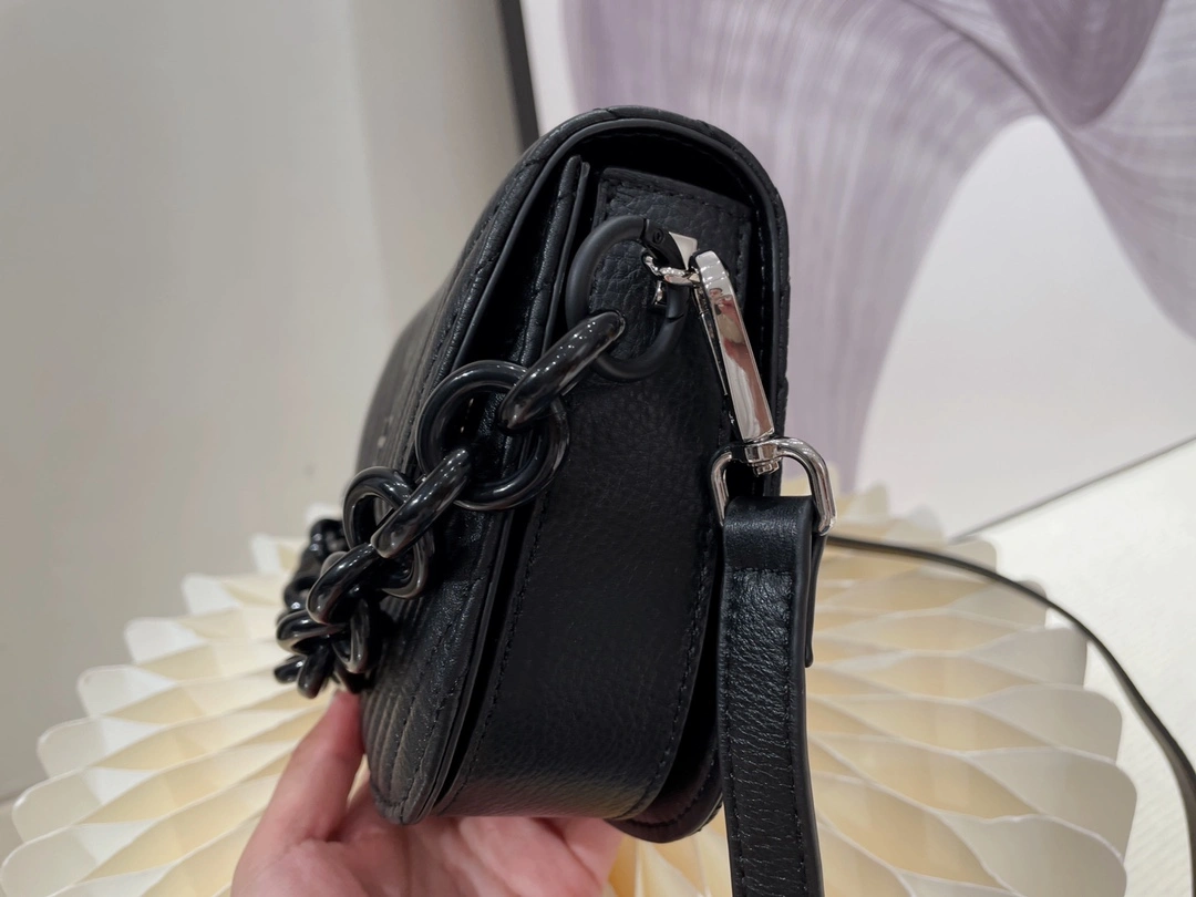Efficient H*ermes Top Bag 21*13CM 9731