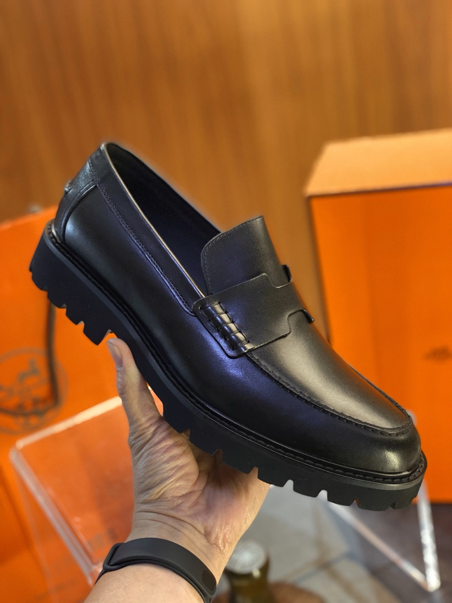 MoistureWicking H*ermes Top Loafer RR 20250417- 6808
