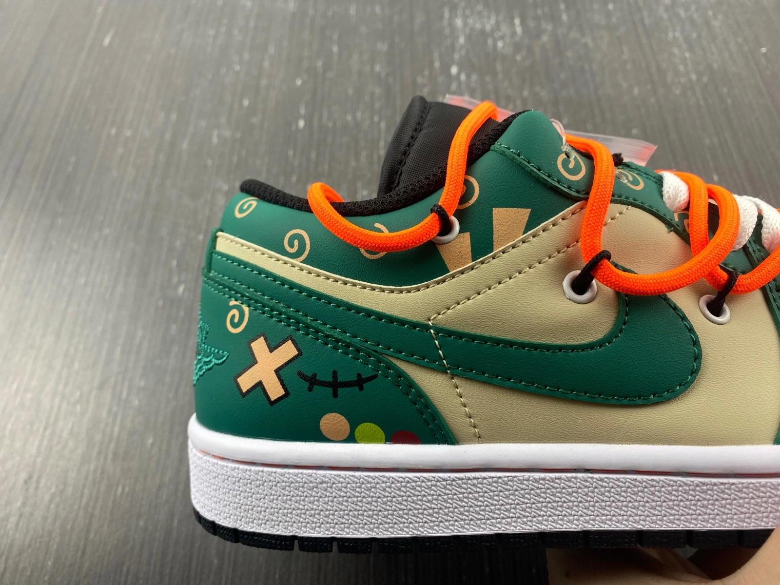 EasyCare Jordan 1 Custom Green MK221112- 1620