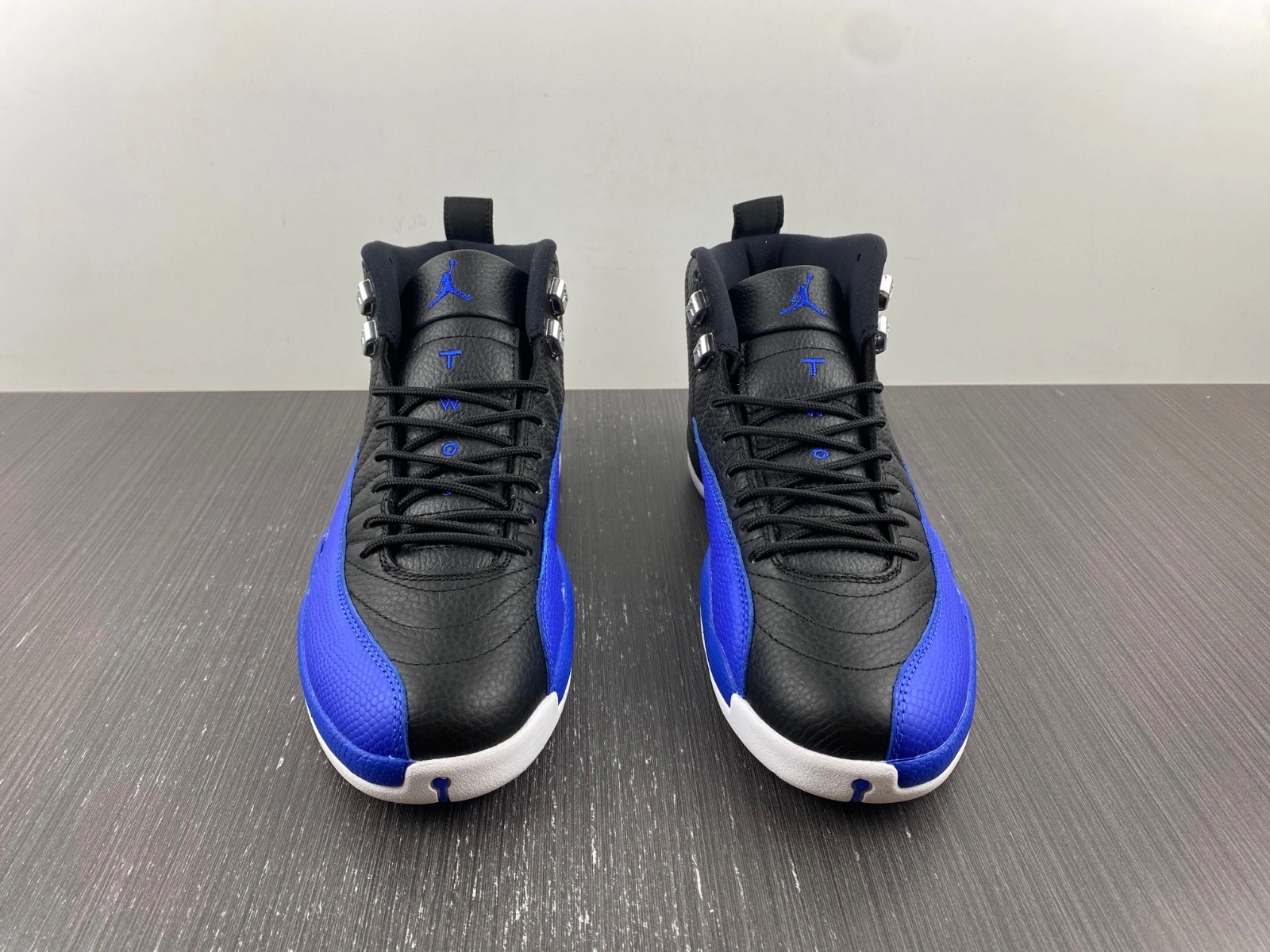 Jordan 12 Retro Hyper Royal AO6068- WaterResistant 2252