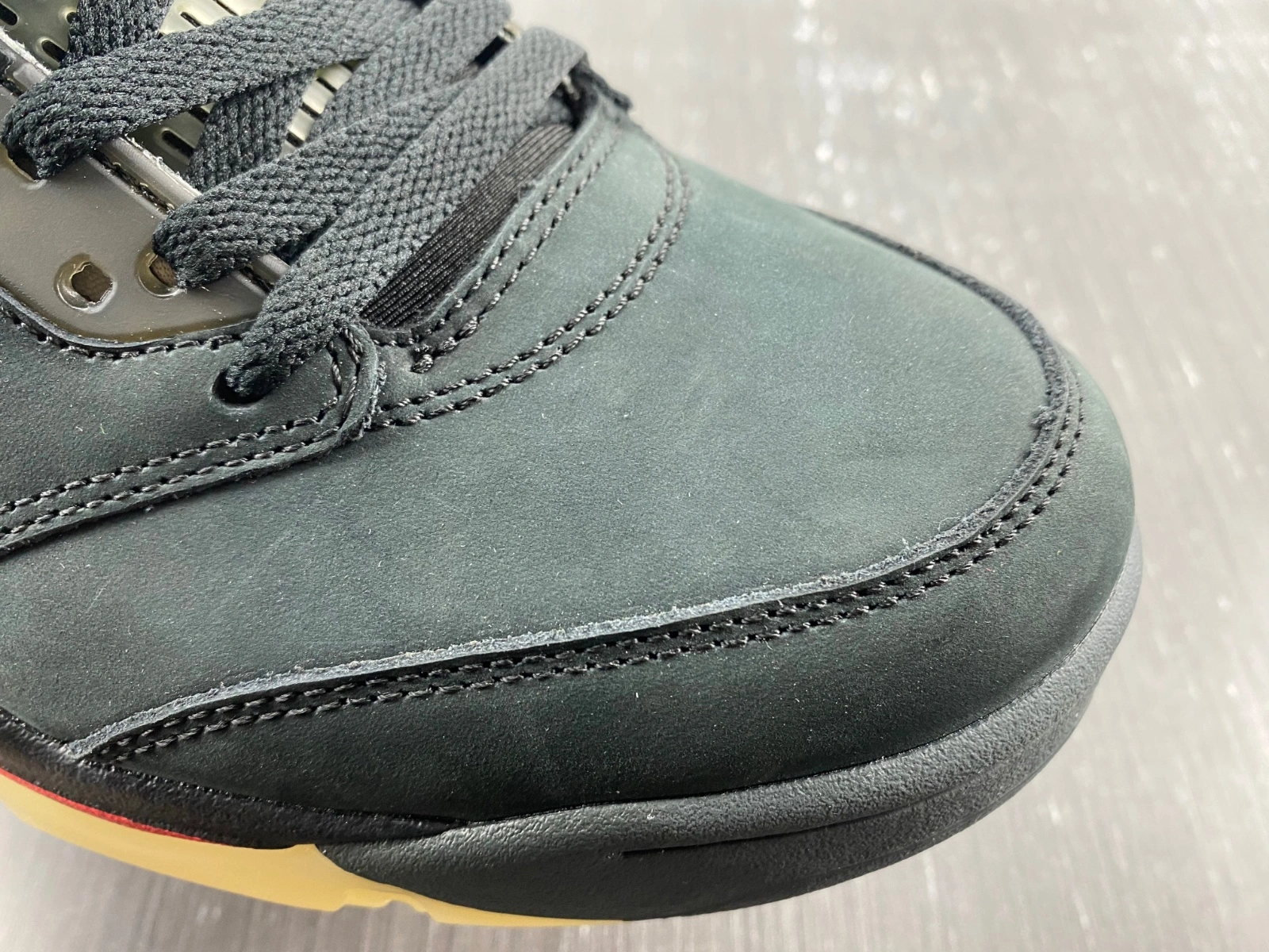 Neat Jordan 5 Retro Gore-Tex Off-Noir DR0092- 2072