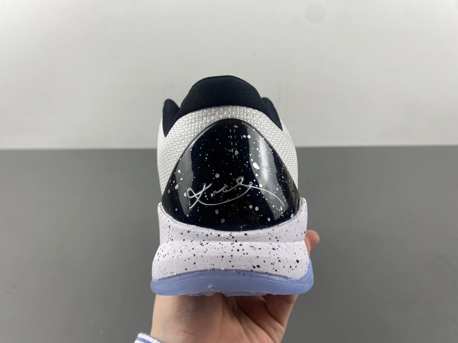 KOBE 5 PROTRO CHAOS DB4796- AllSeason 1043