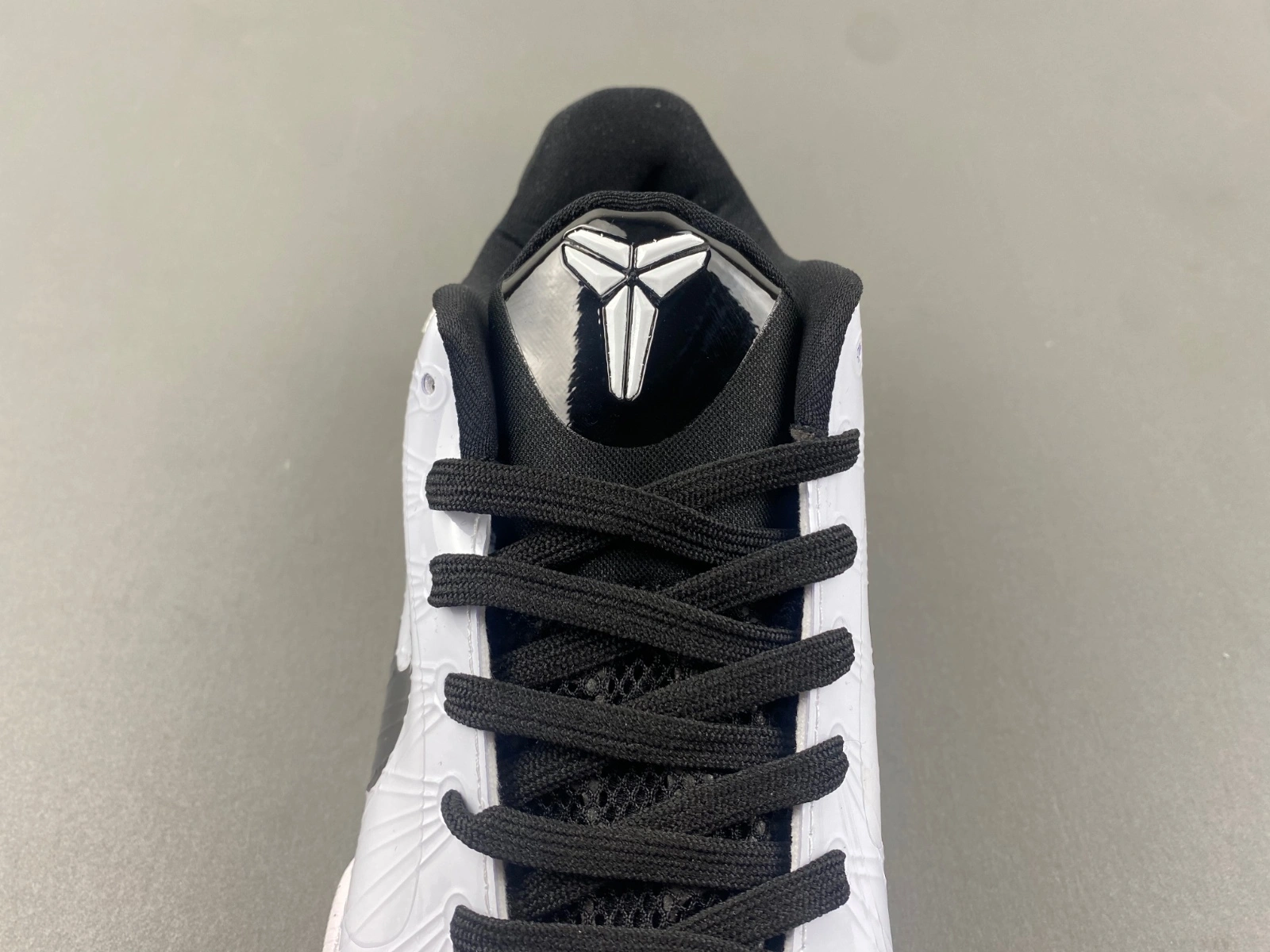 KOBE 5 PROTRO CHAOS DB4796- AllSeason 1043