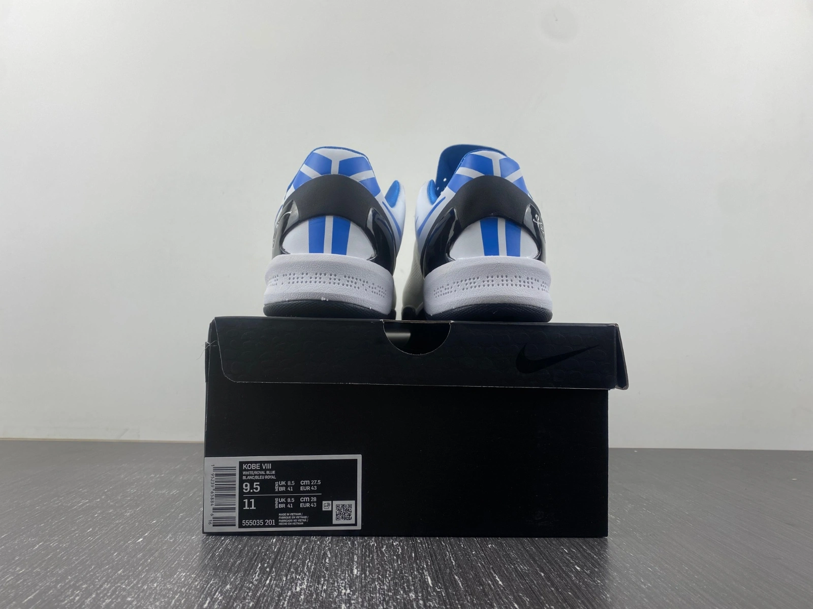 KOBE 8 MILK SNAKE 555035- Popular 1050