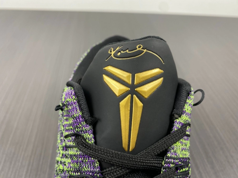 KOBE 9 ELITE ZK9 677992- Seasonal 1143
