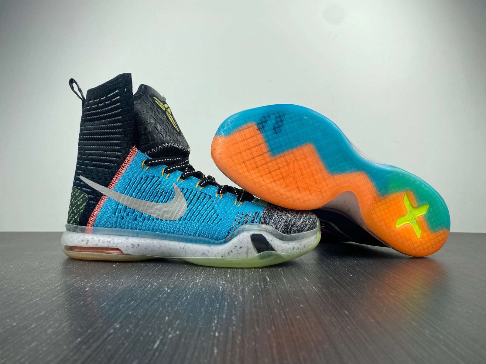 SmoothTexture Kobe 10 Elite What The 815810- 1118