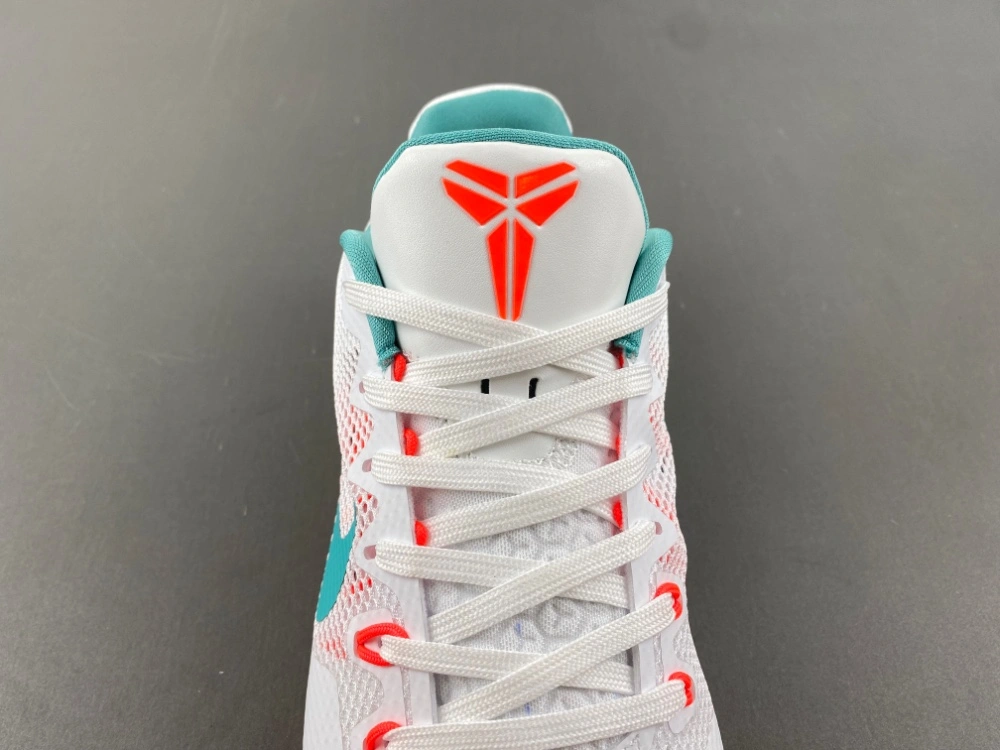 Kobe 11 EM Low Summer Pack 836183- Trendy 978