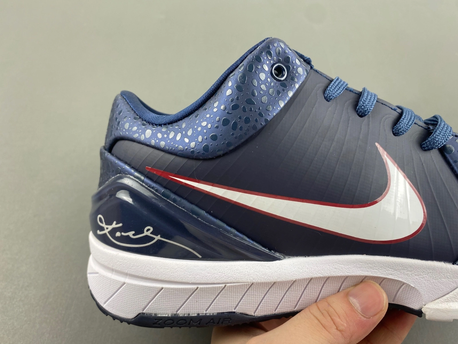 Kobe 4 Protro Blue AV6339- SunProtective 991