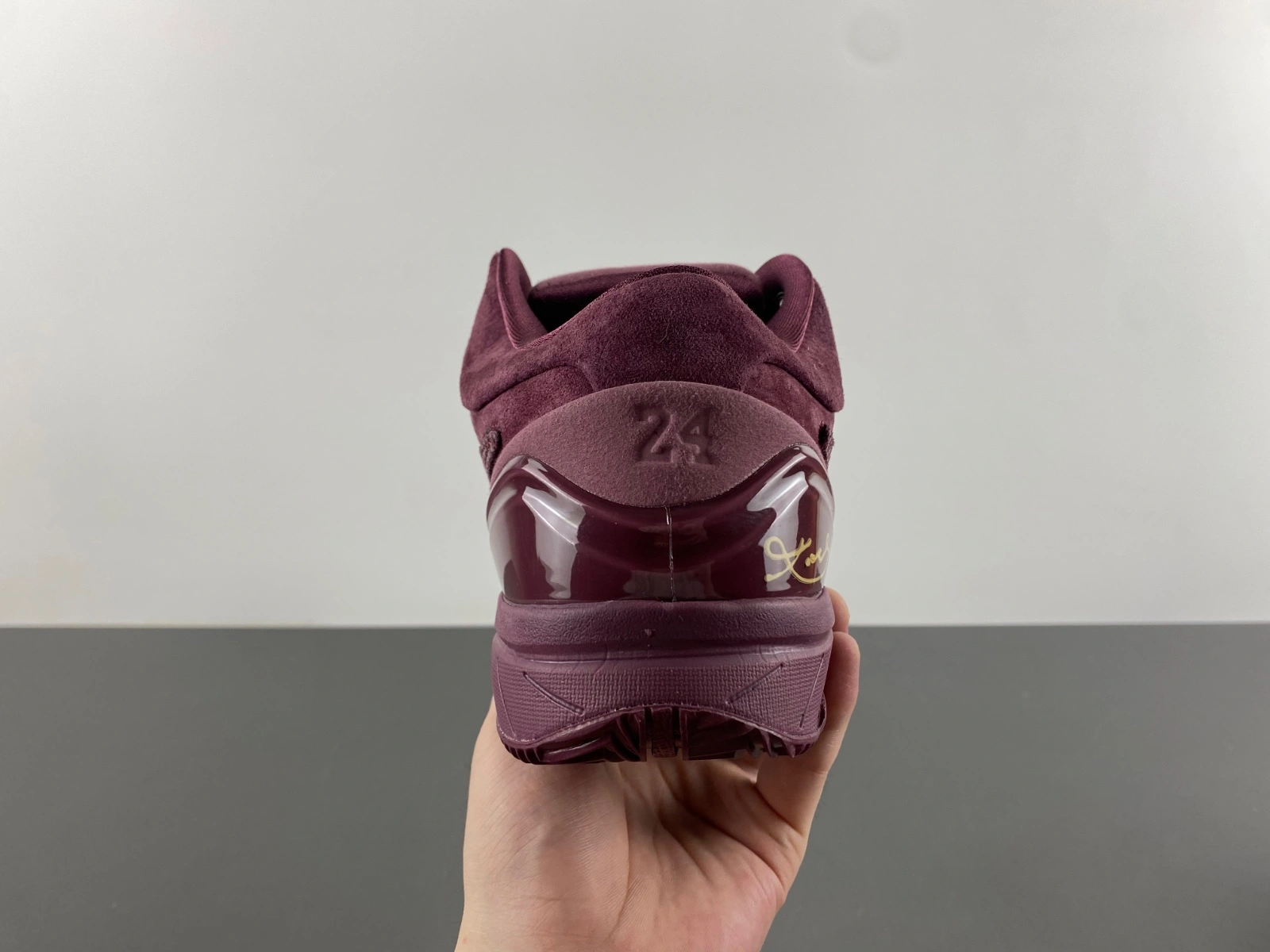 Kobe 4 Protro Bordeaux FQ3544- DailyWear 1005