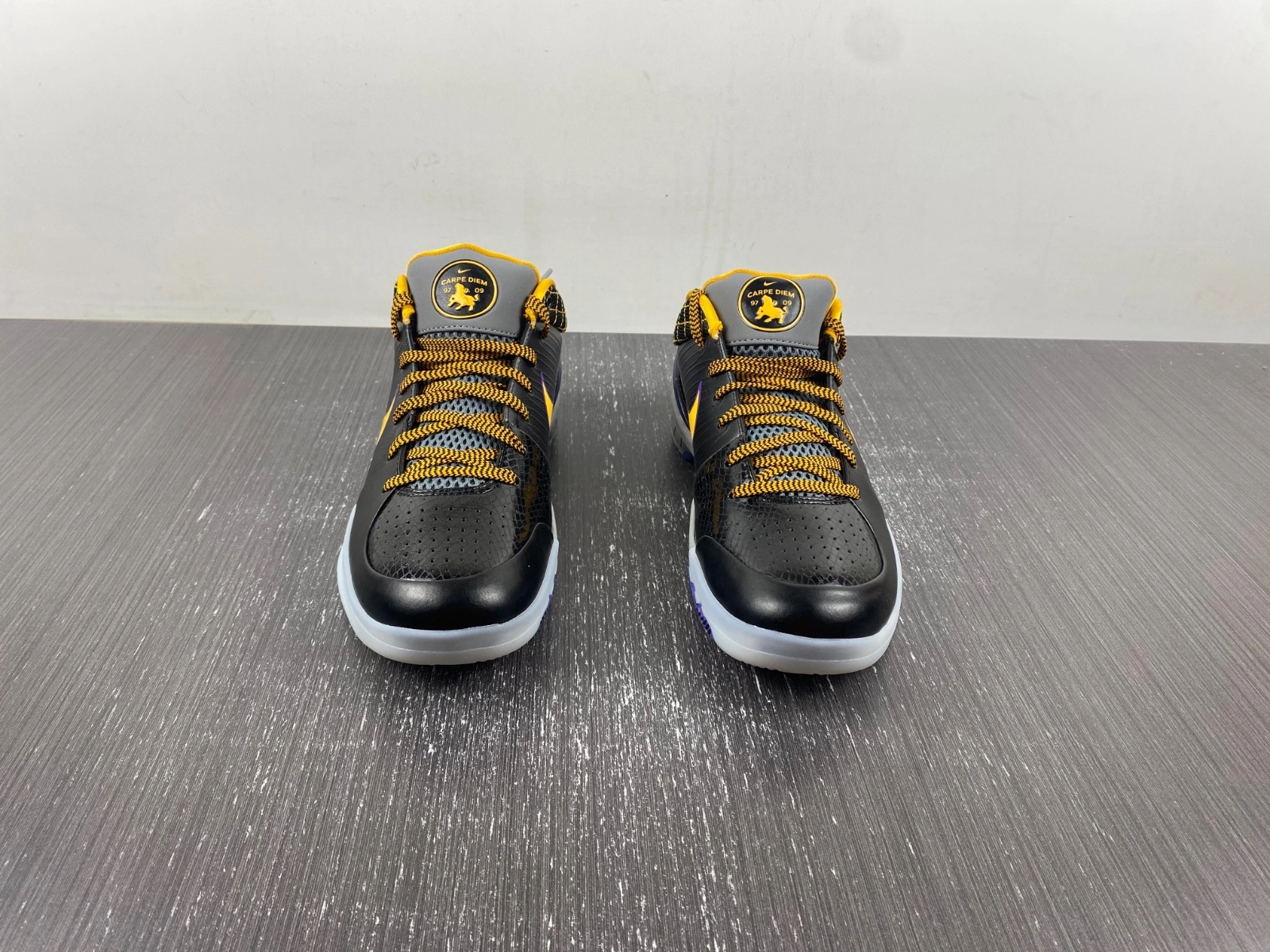 Kobe 4 Protro Carpe Diem AV6339- Minimalist 1084