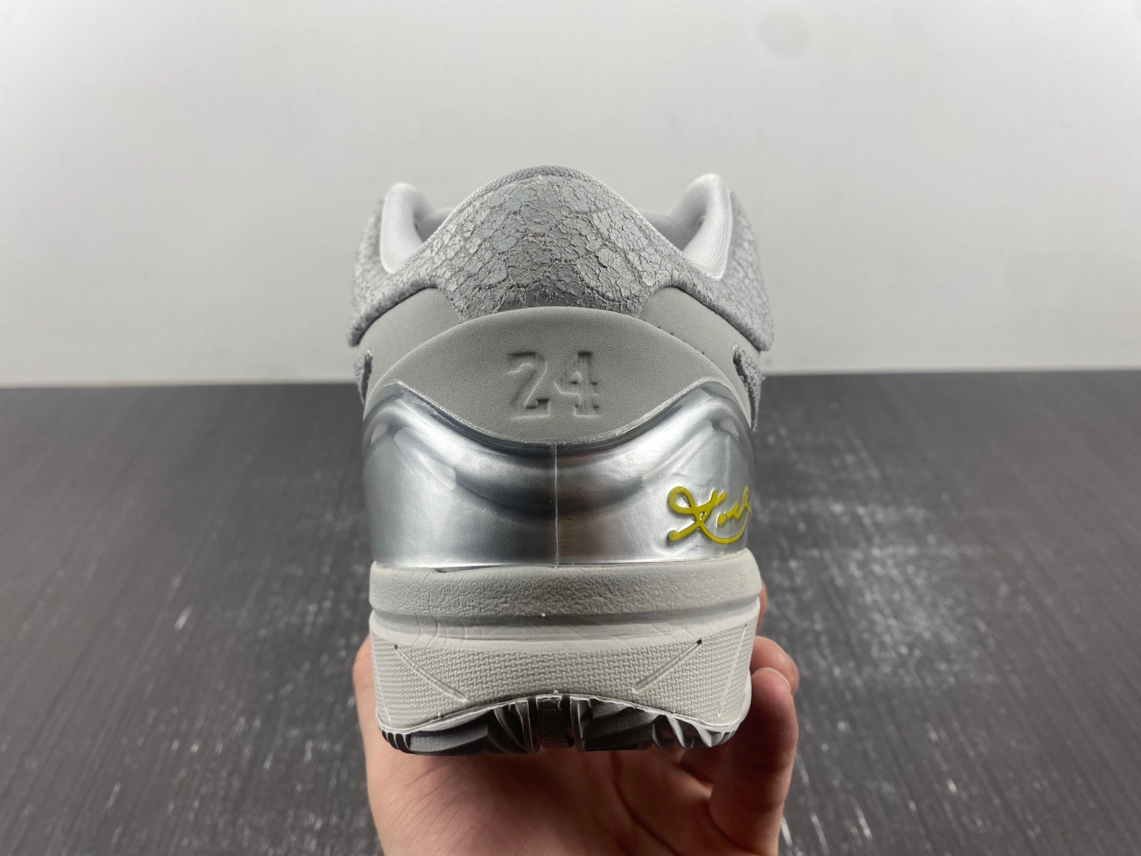 TravelReady Kobe 4 Protro Mamba Grey FQ3544- 1063