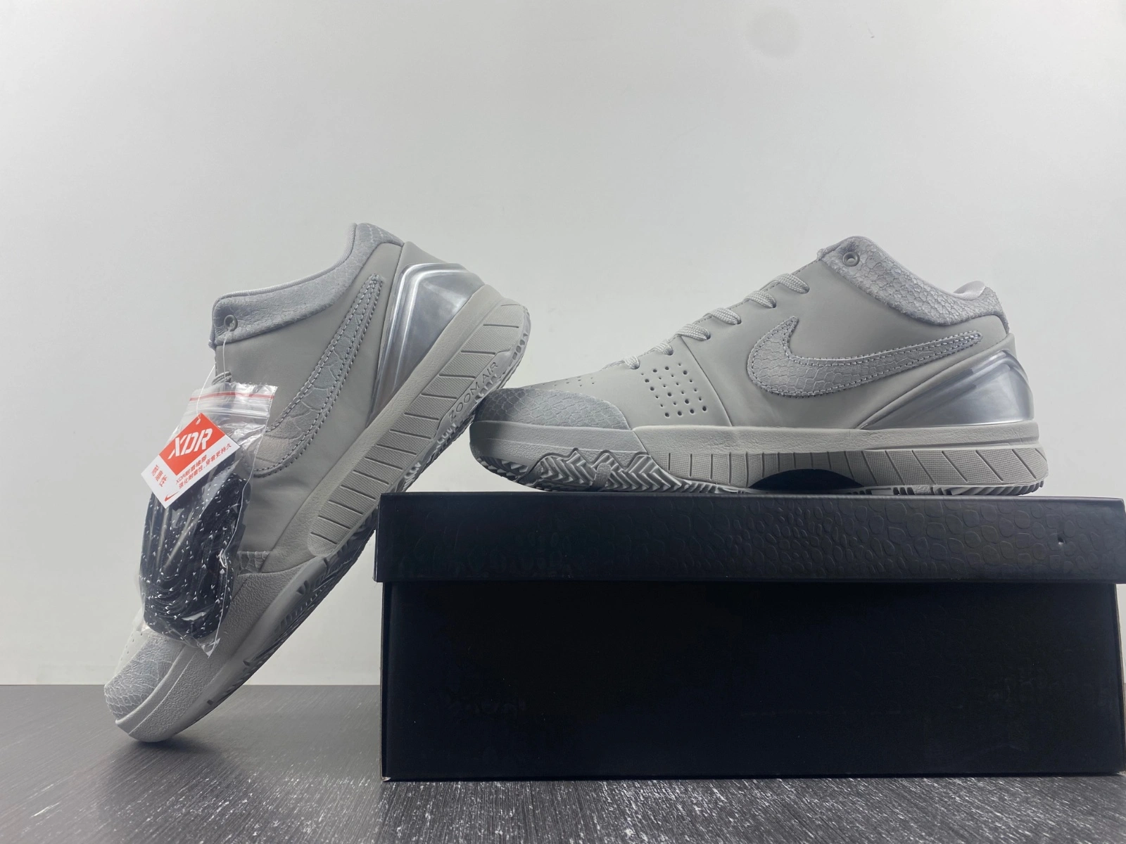 TravelReady Kobe 4 Protro Mamba Grey FQ3544- 1063
