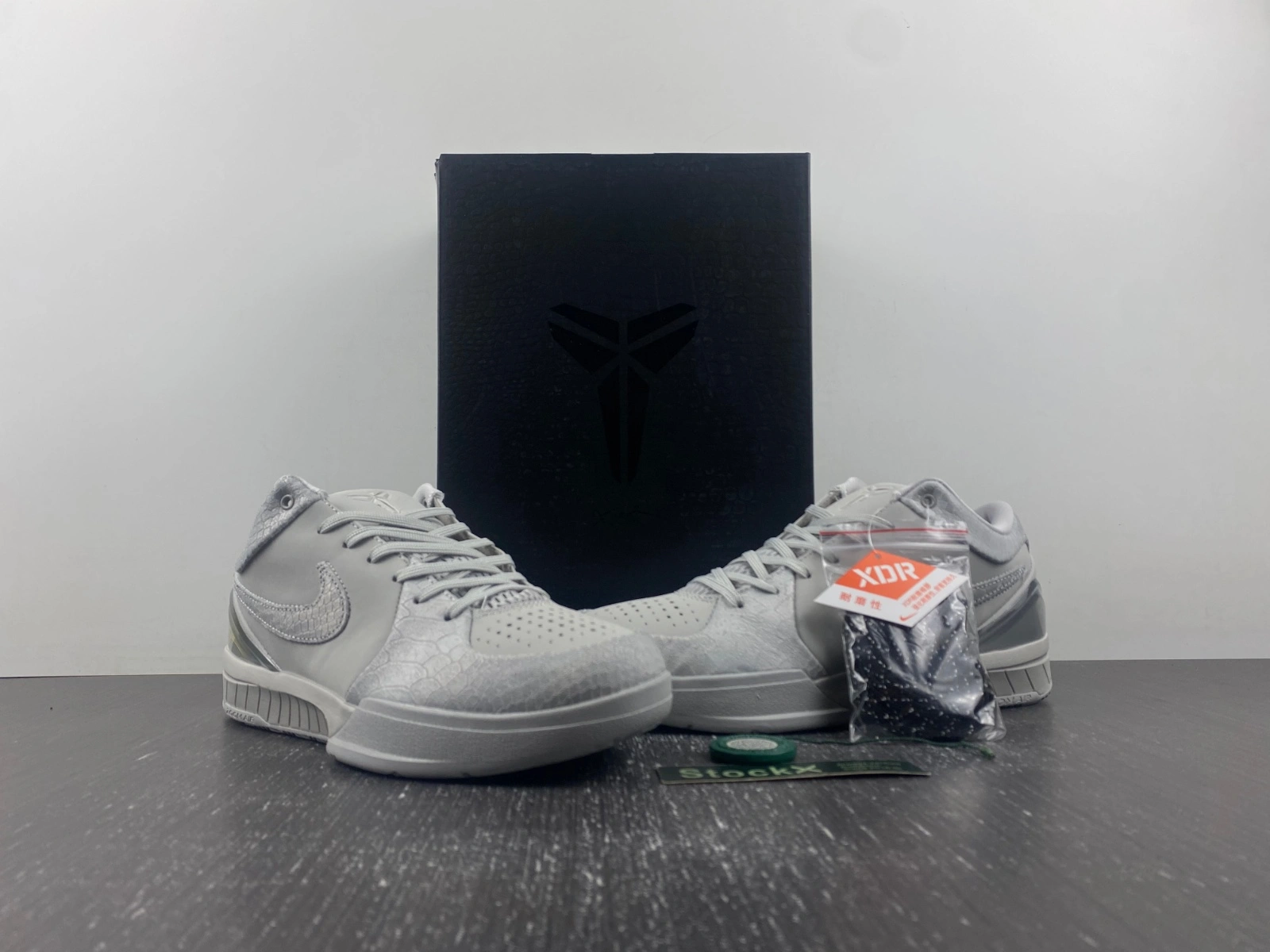 TravelReady Kobe 4 Protro Mamba Grey FQ3544- 1063