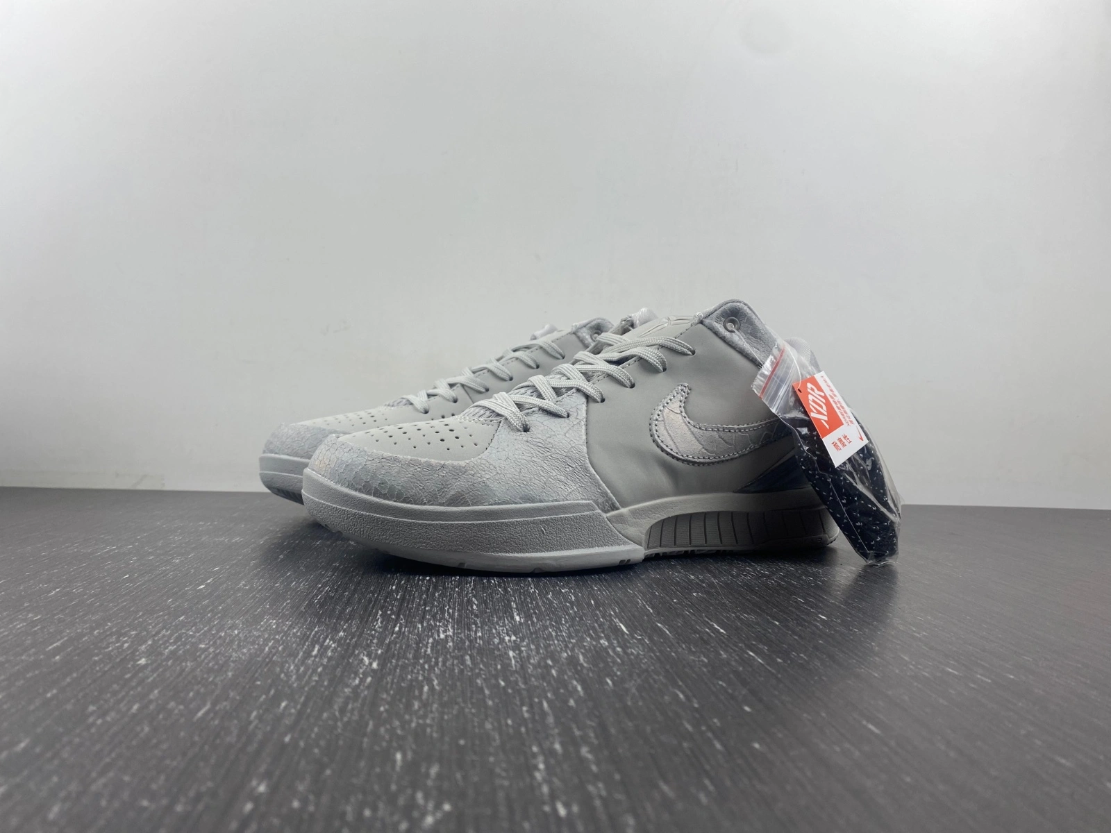 TravelReady Kobe 4 Protro Mamba Grey FQ3544- 1063