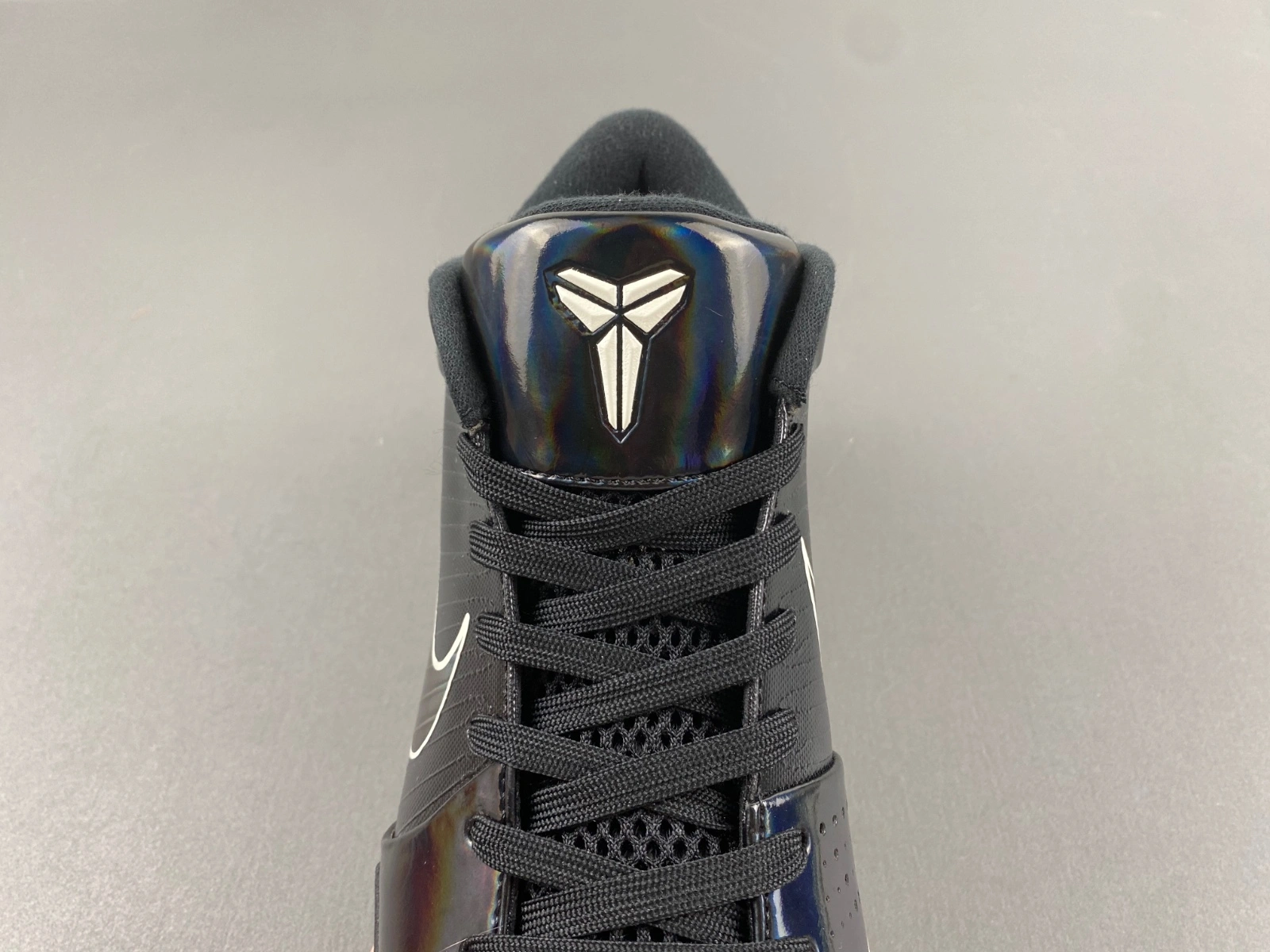 RelaxedFit Kobe 4 Protro Undefeated Black Mamba CQ3869- 1019
