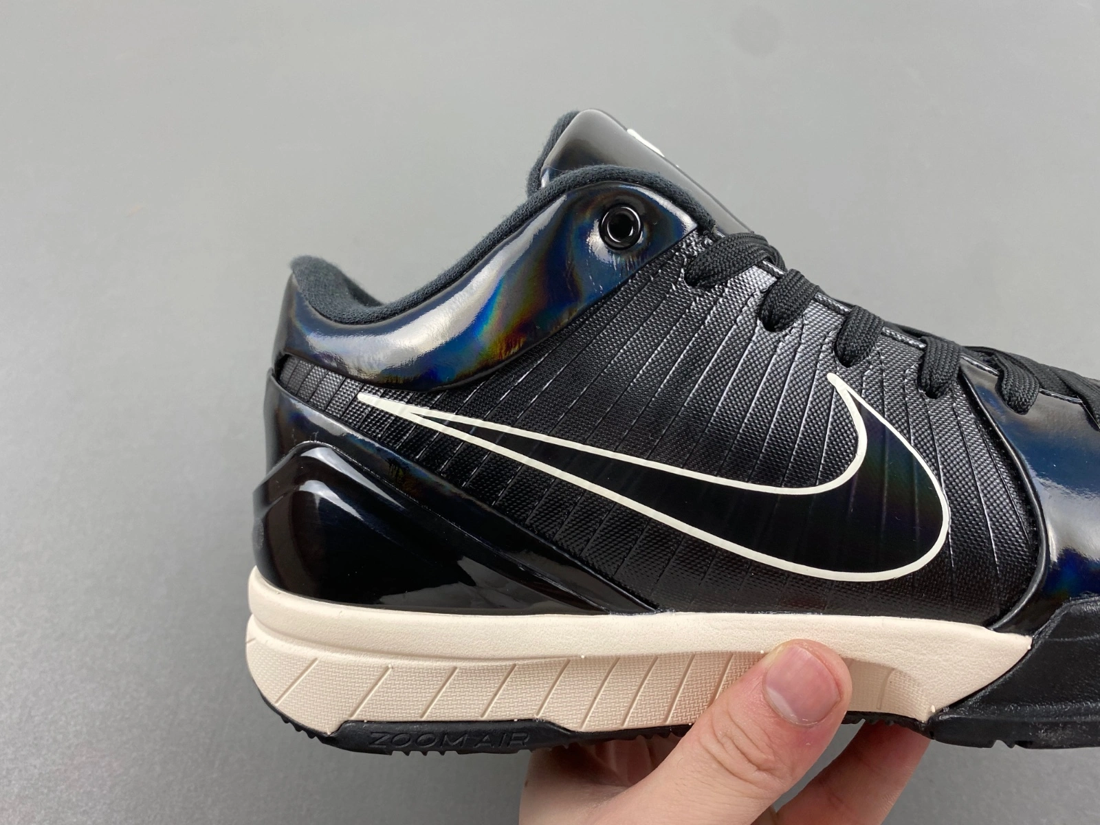 RelaxedFit Kobe 4 Protro Undefeated Black Mamba CQ3869- 1019