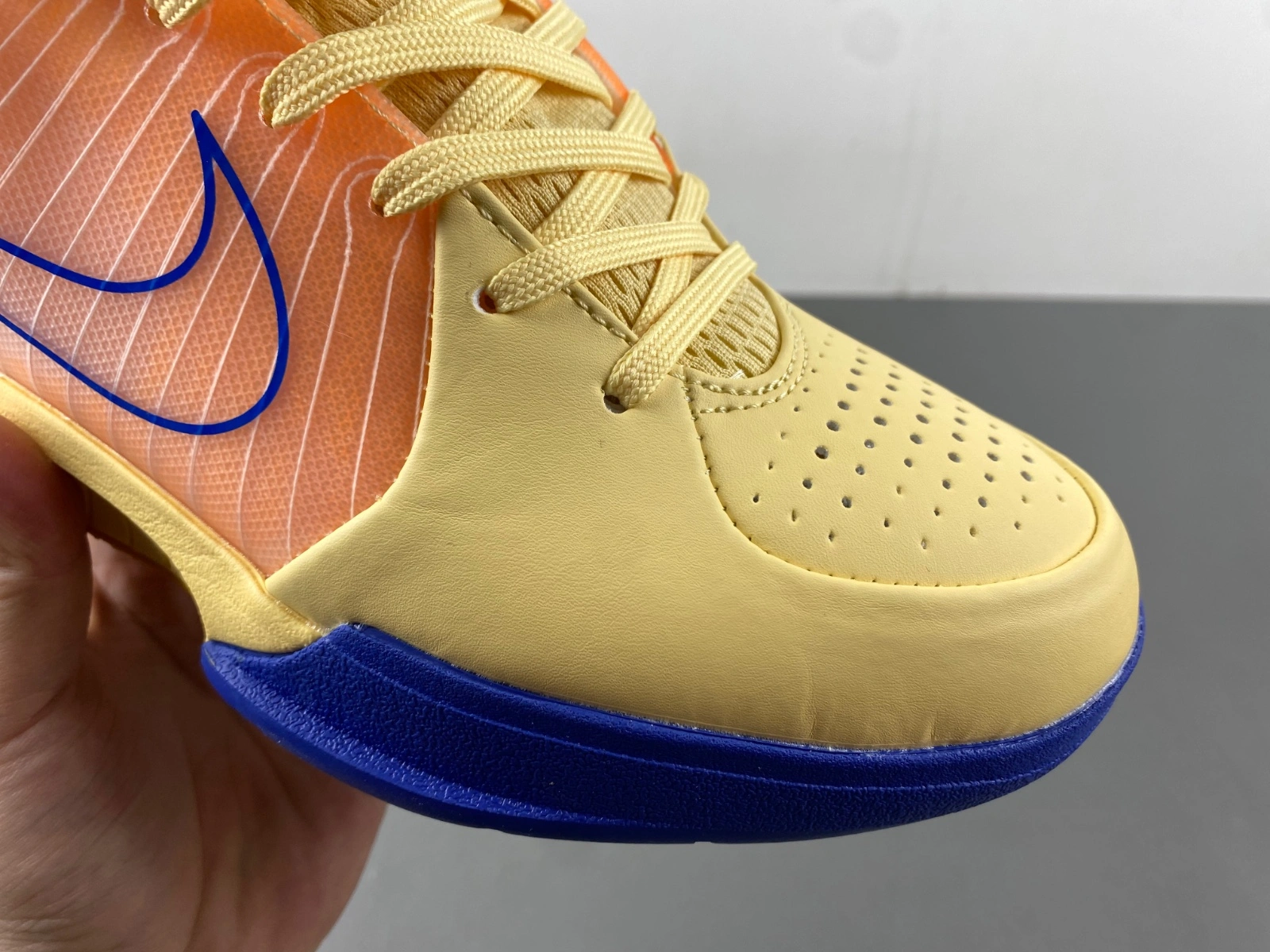 Kobe 4 Protro Yellow Pink 723908- Vibrant 1046