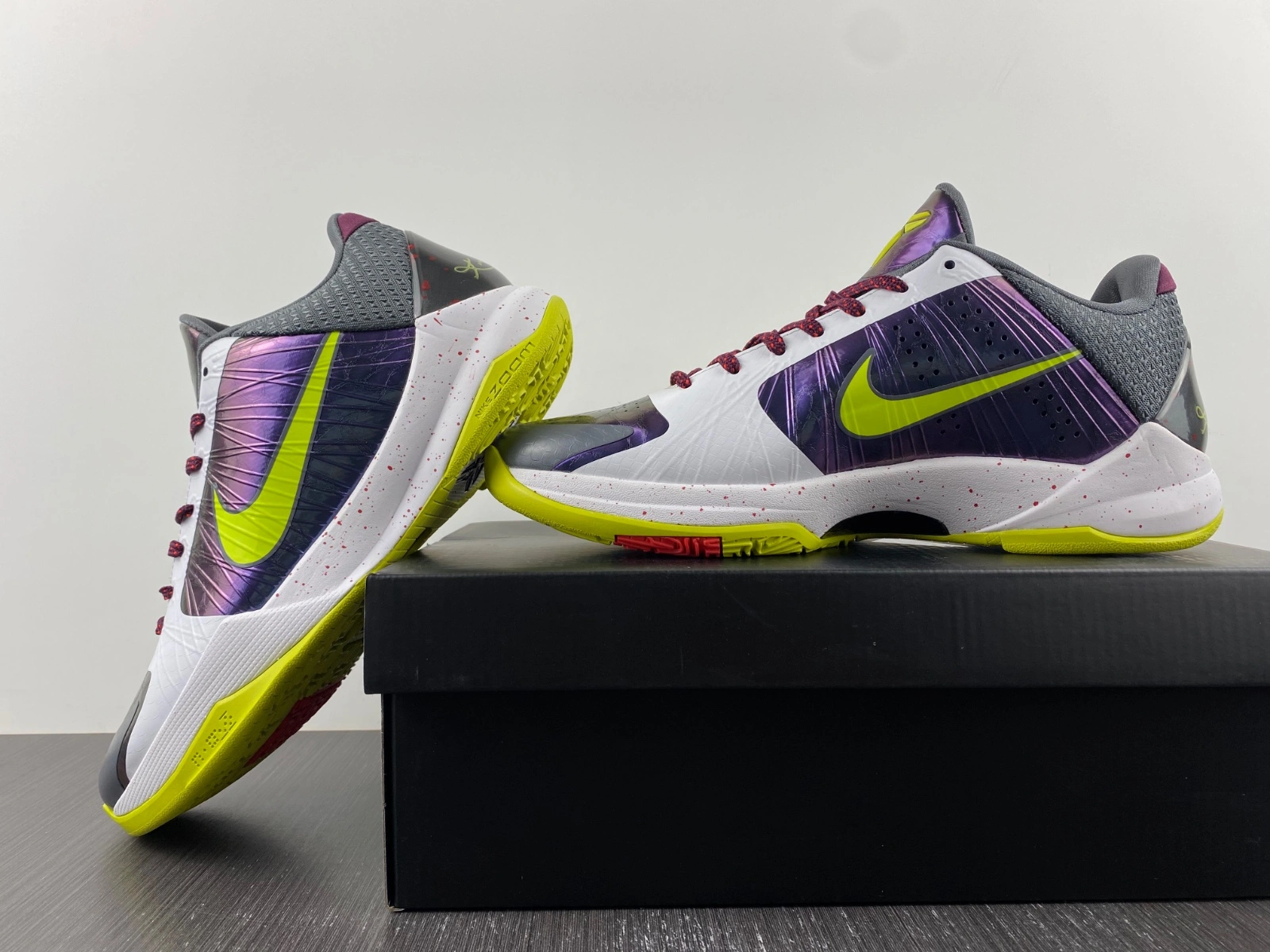 Kobe 5 Protro Chaos CD4991- OnTrend 1129