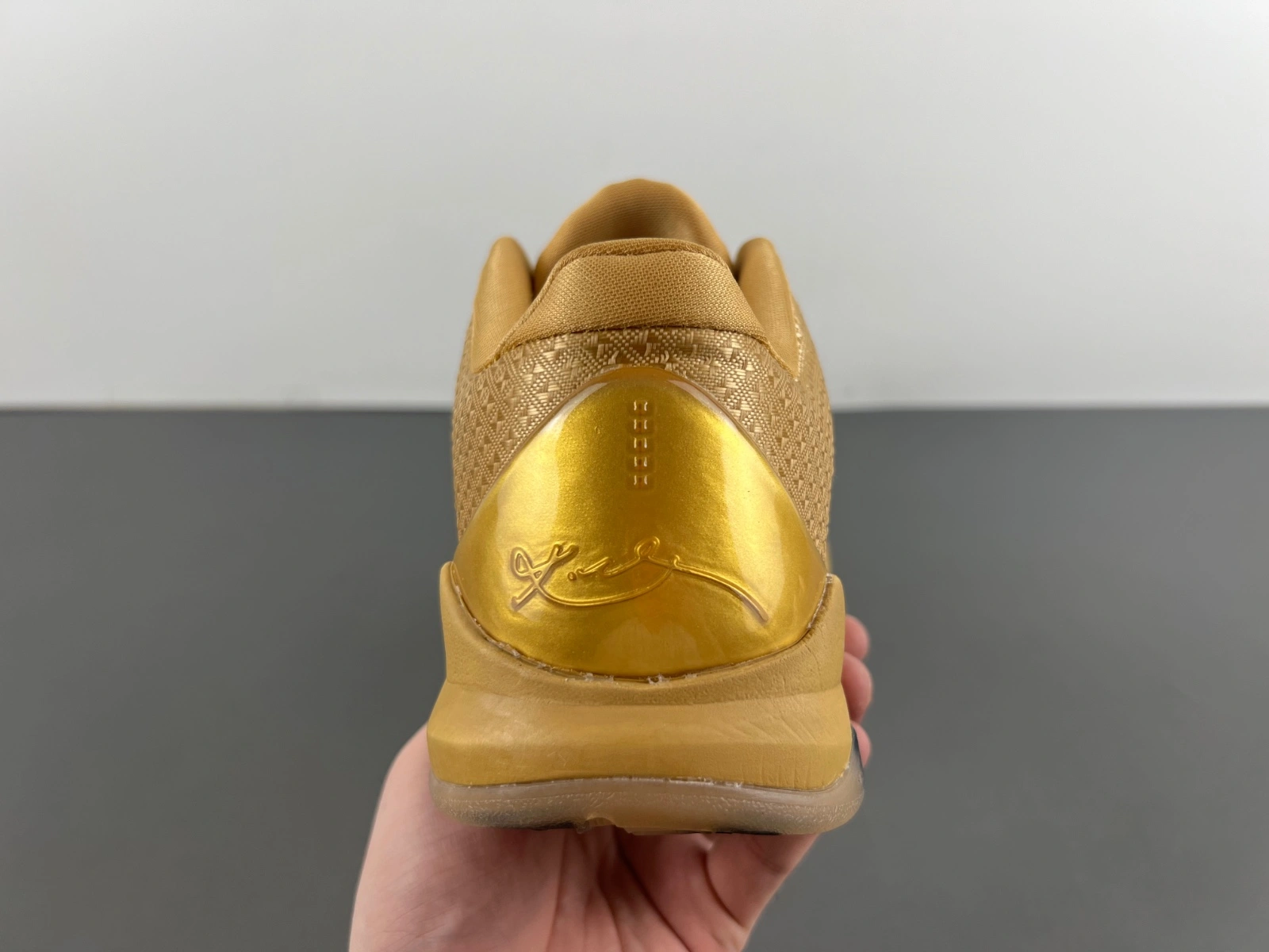 Kobe 5 Protro Gold DB4796- WrinkleFree 993