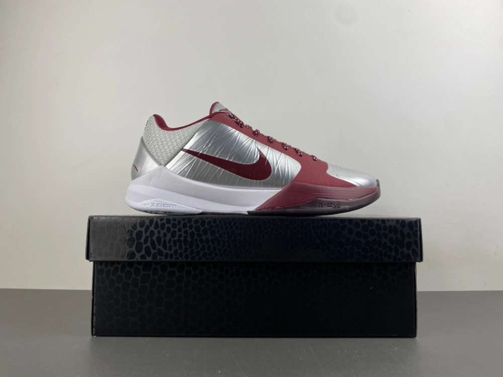 UrbanStyle Kobe 5 Protro Lower Merion Aces Away IM0557- 971