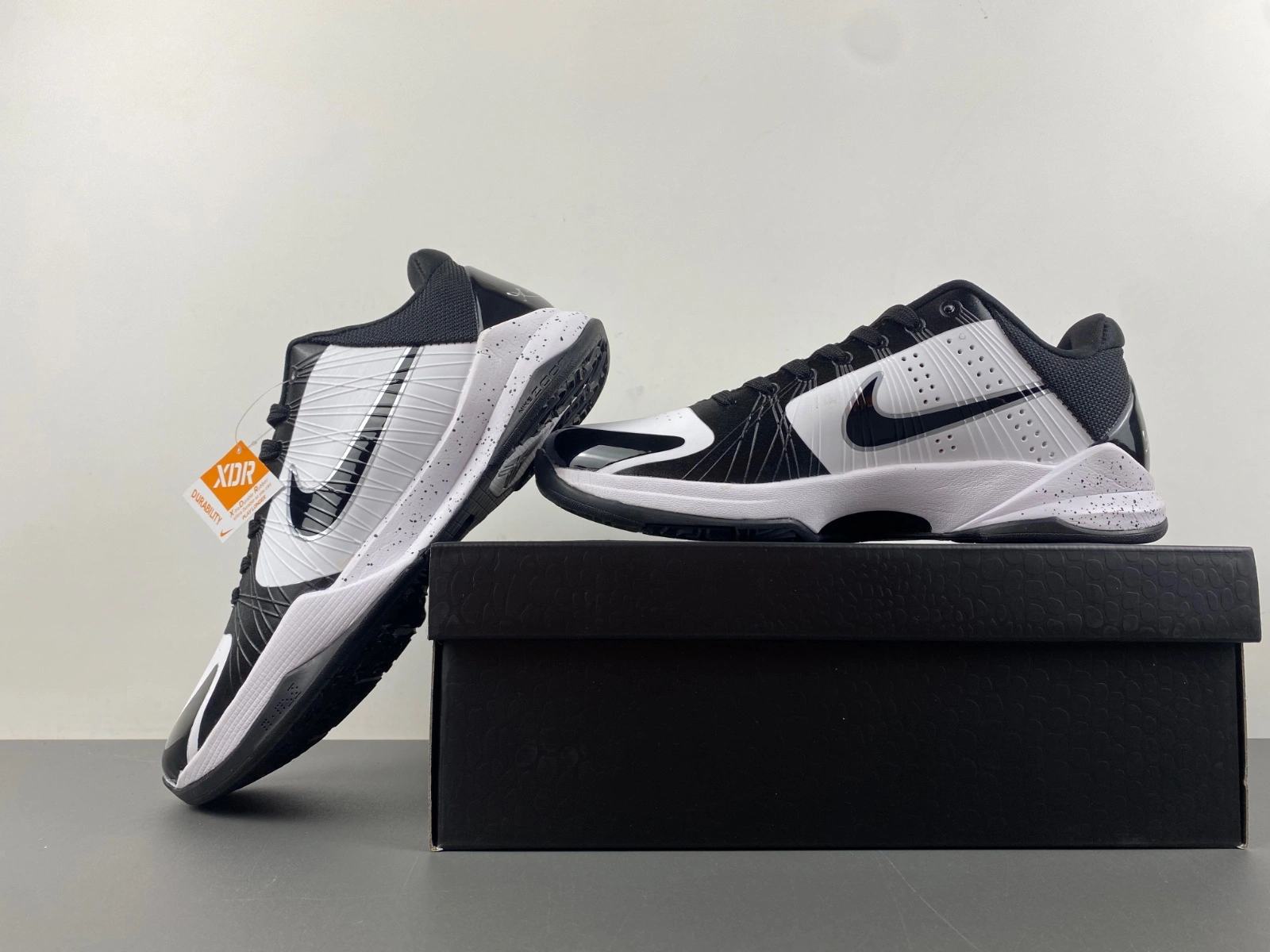 Youthful Kobe 5 Protro Panda CD4991- 1027