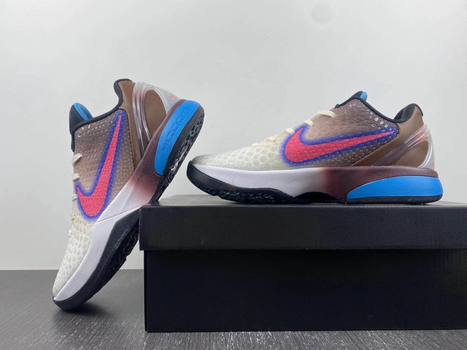 Kobe 6 Black Mamba Collection 869457- SunProtective 1109