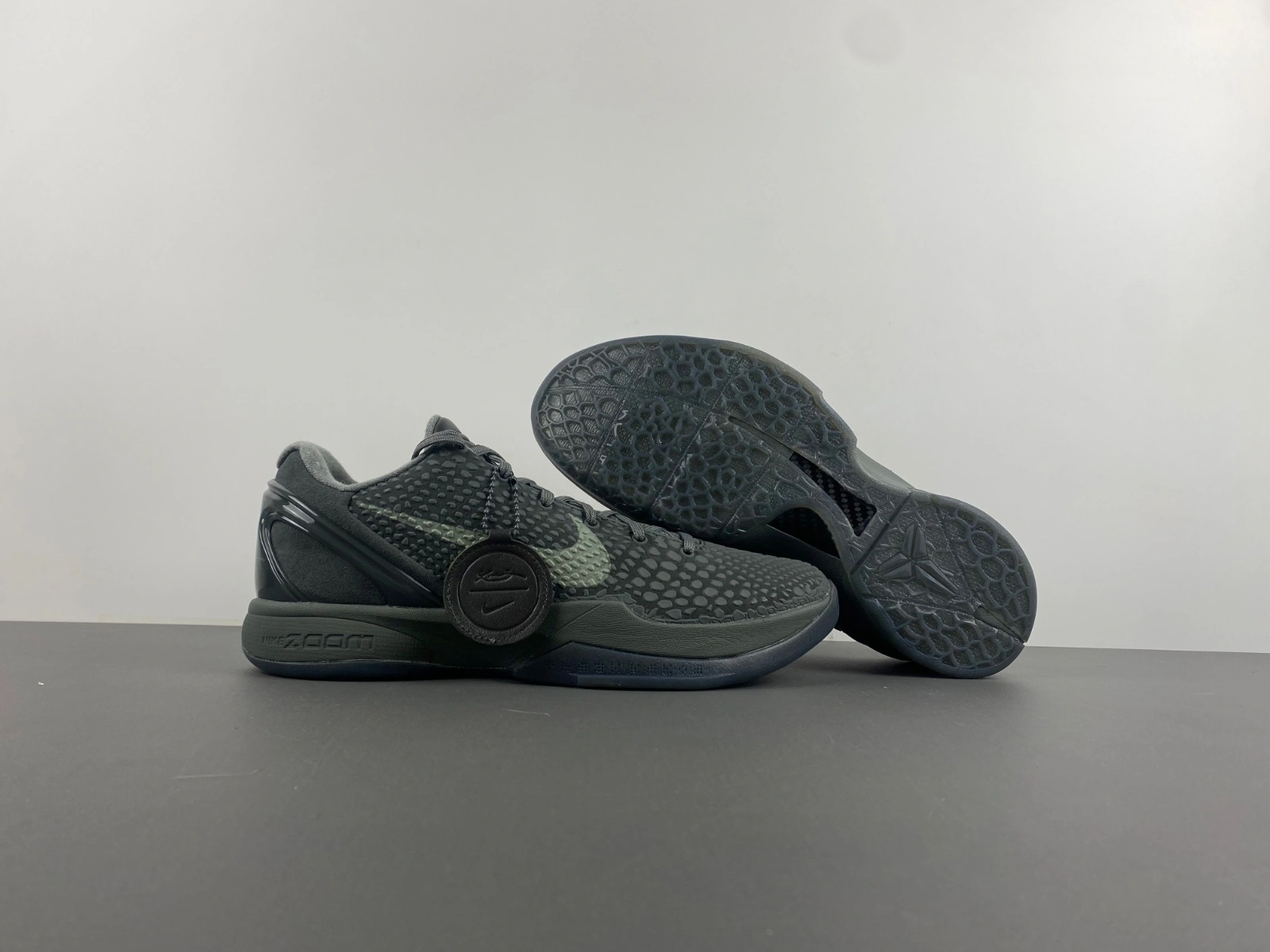Kobe 6 Black Mamba Collection Fade to Black 869457- GoodFit 1010