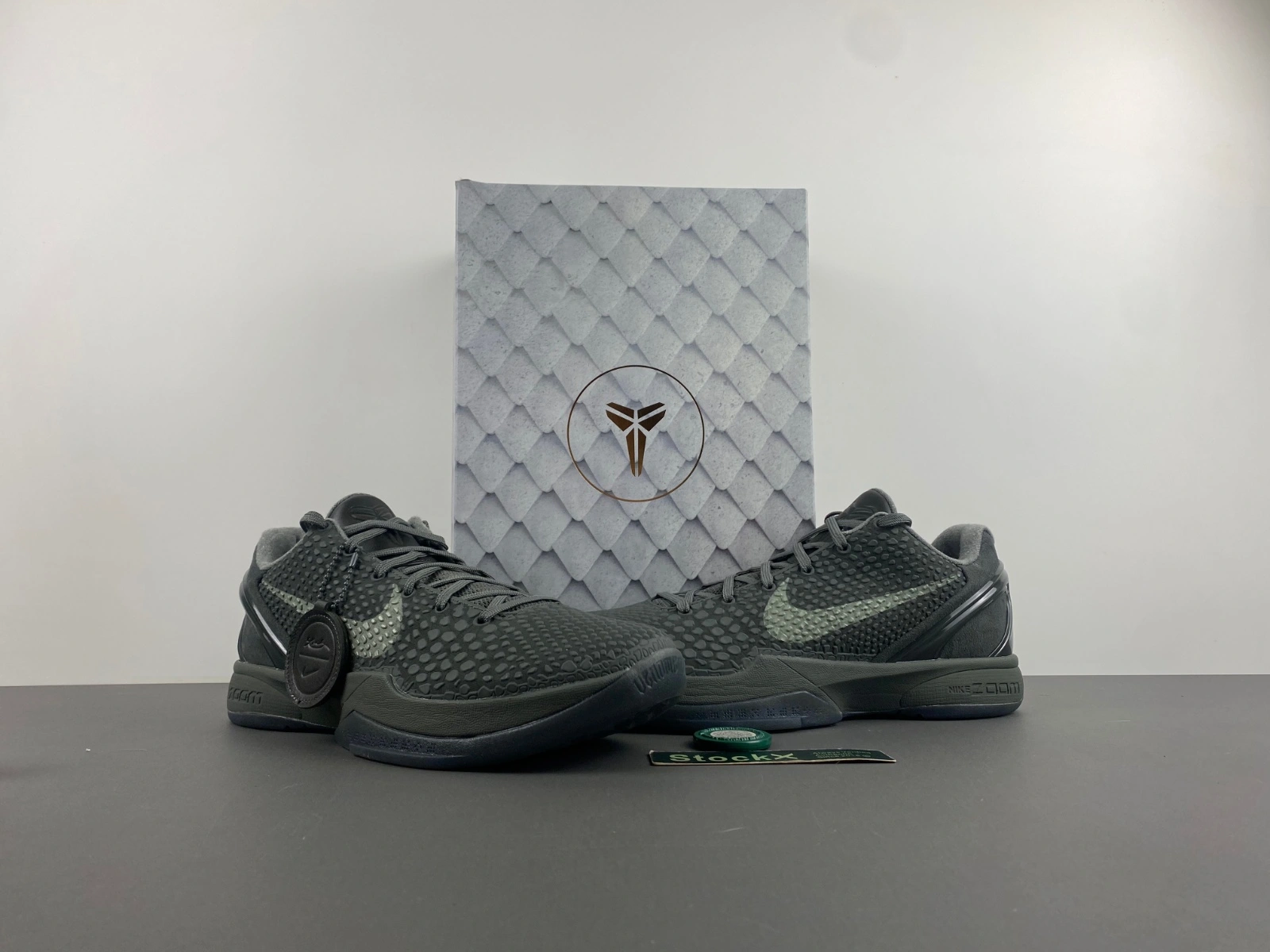 Kobe 6 Black Mamba Collection Fade to Black 869457- GoodFit 1010