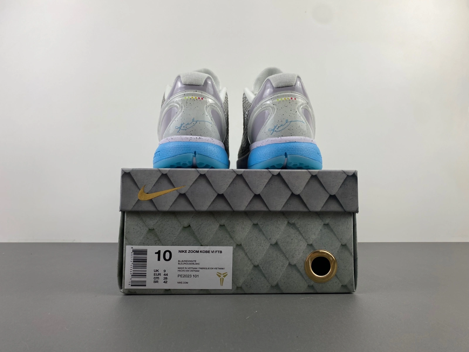Kobe 6 Grey Blue PE2023- Chic 1021