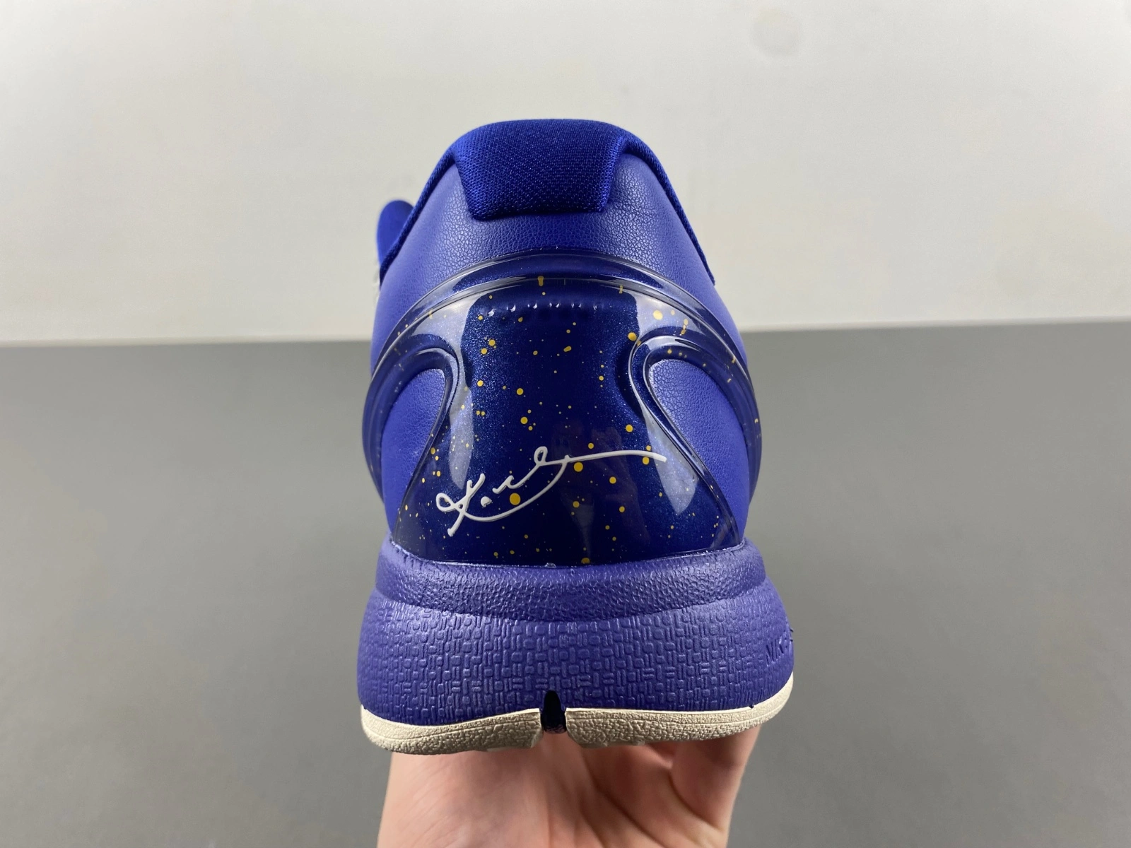 Kobe 6 Lakers Home 429659-104 436311- Seasonal 1036