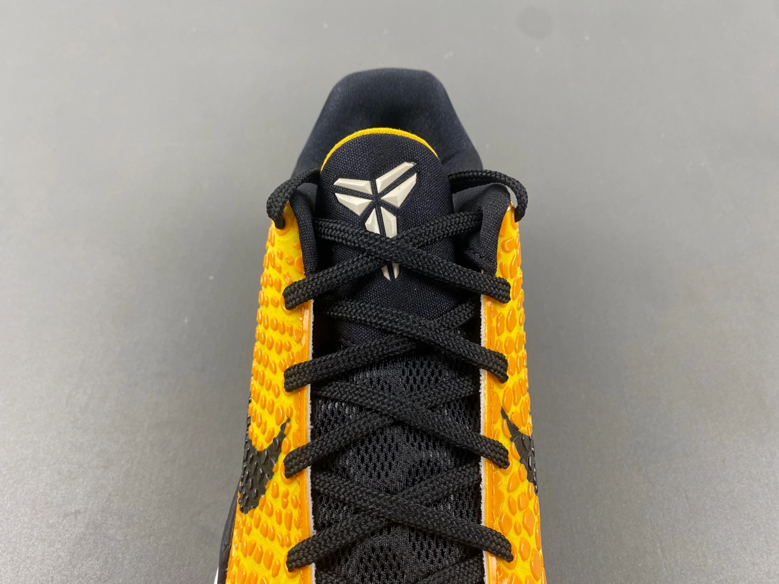 Trendy Kobe 6 Lightbulb 429659- 1030