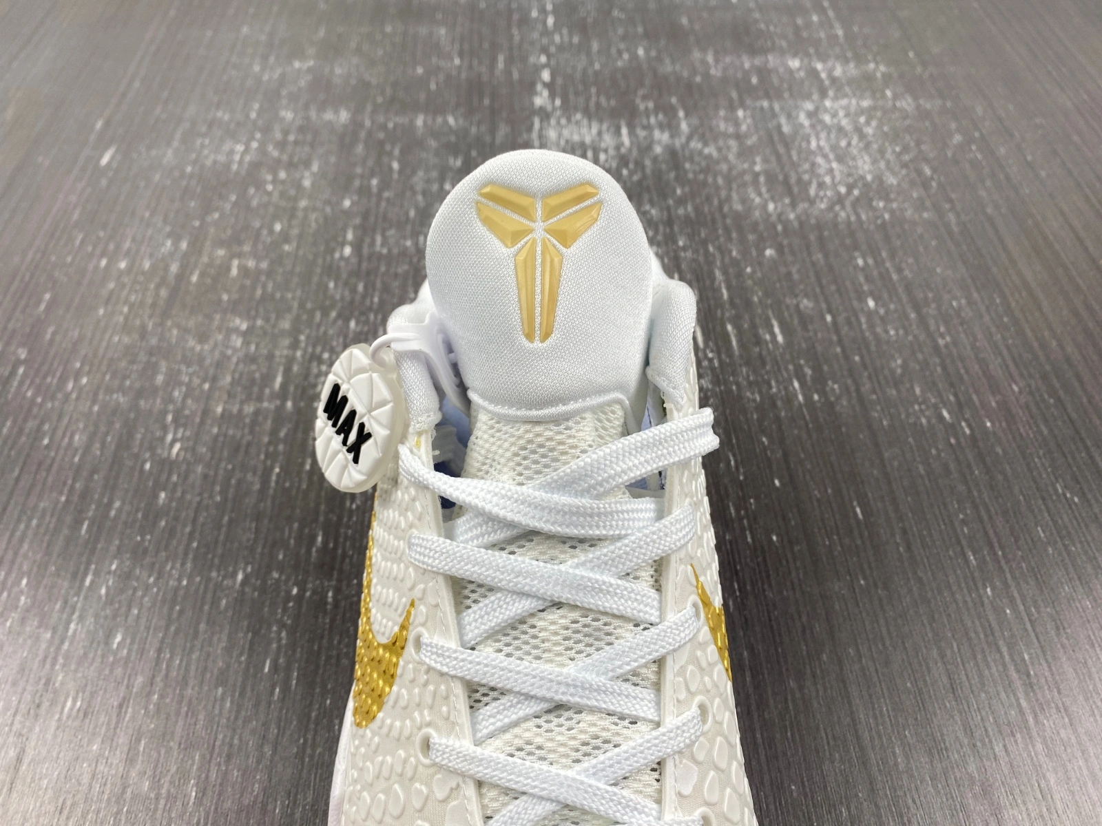 Kobe 6 Protro 429659- WaterResistant 1075