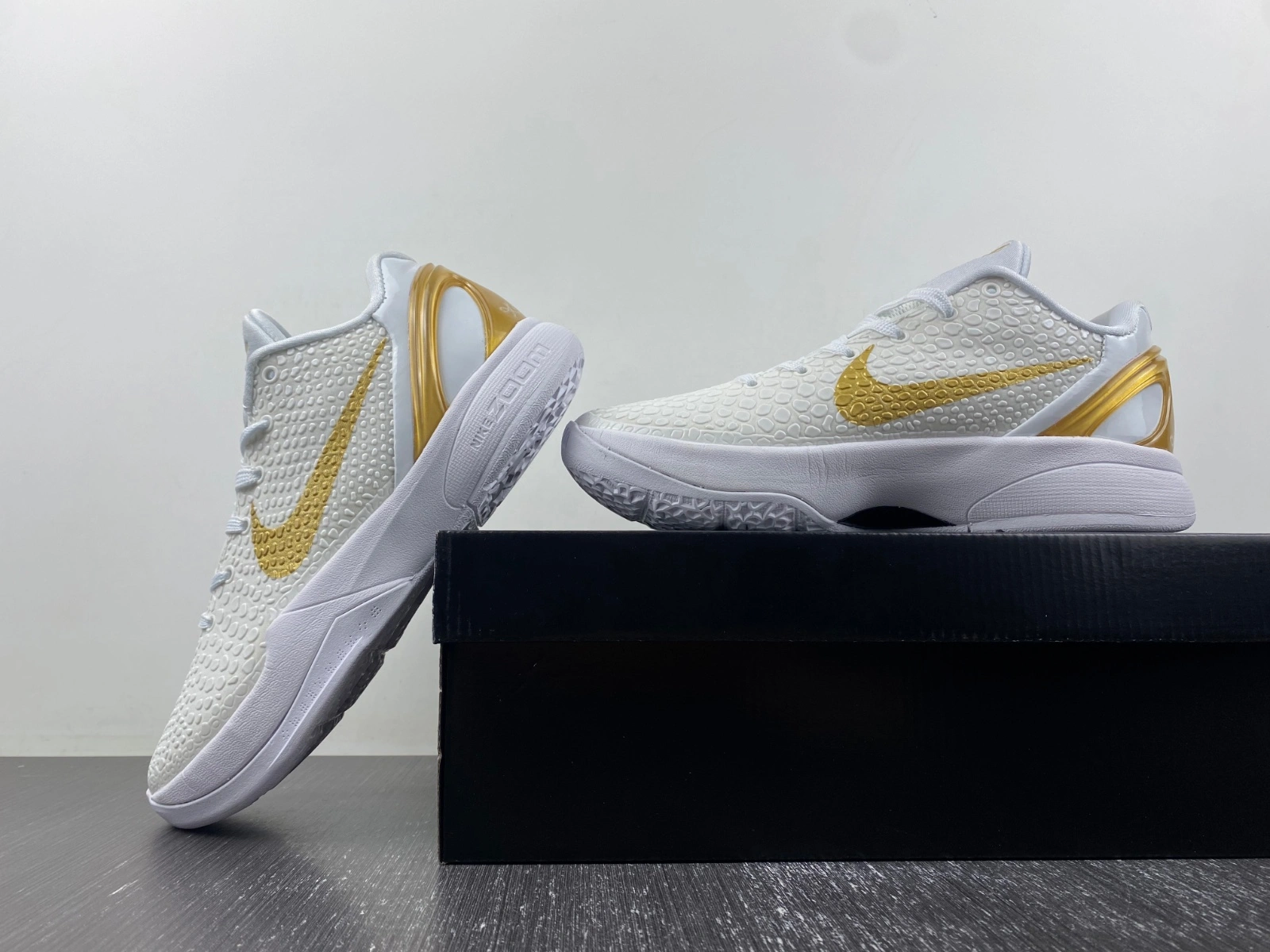 Kobe 6 Protro 429659- WaterResistant 1075