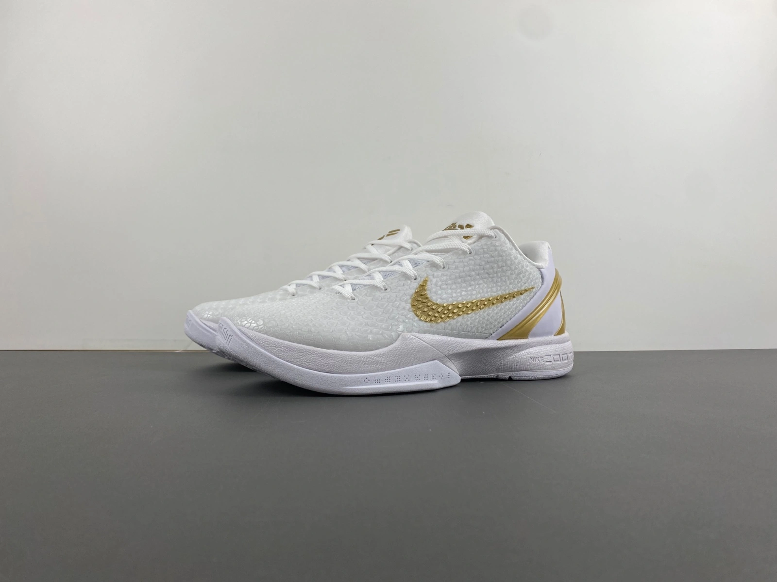 UrbanChic Kobe 6 Protro White Gold FV4921- 1001