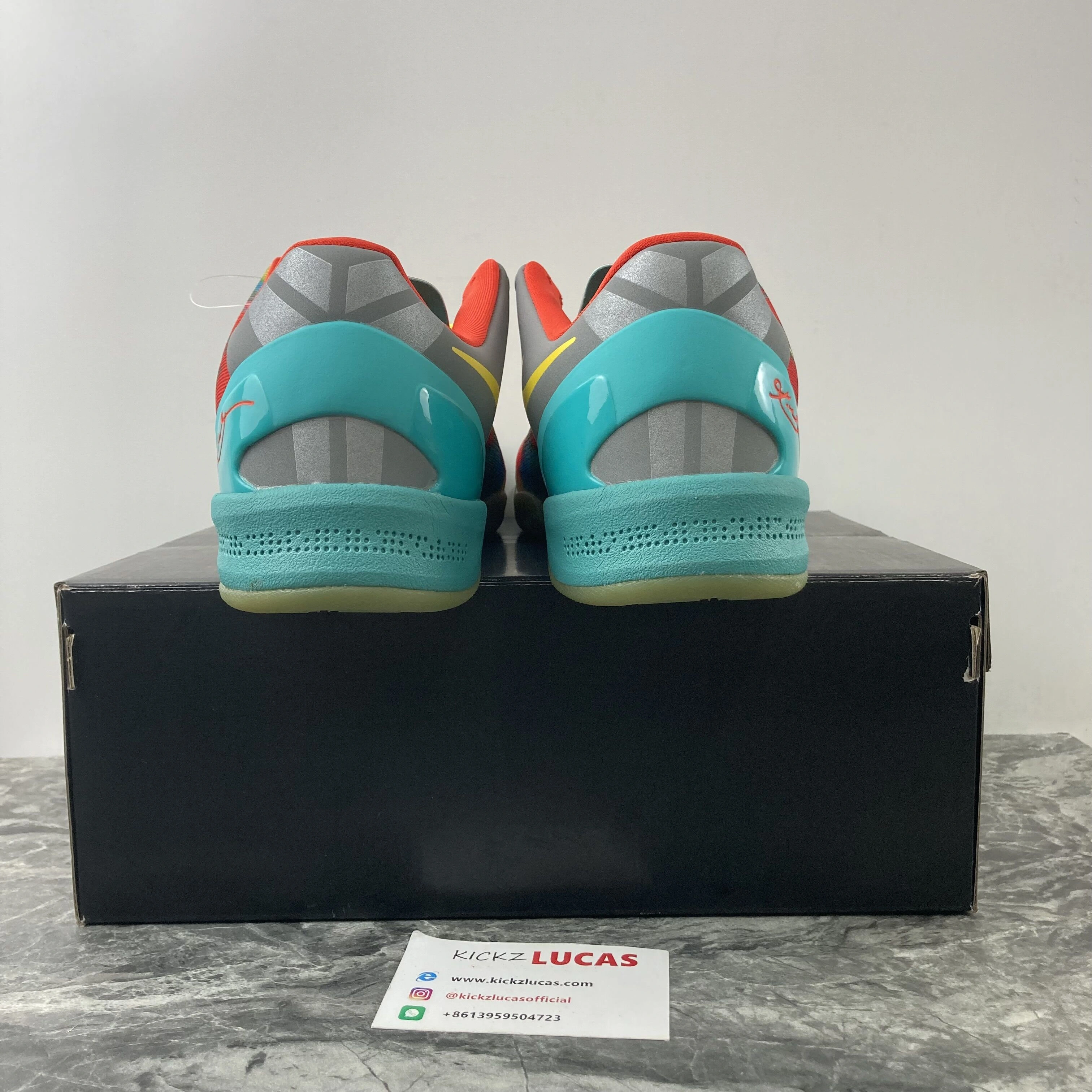 Kobe 8 GC Venice Beach 555035- Timeless 1140