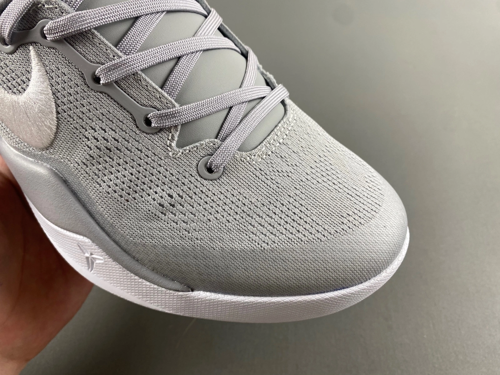 MultiPurpose Kobe 8 Grey HF9550- 1009