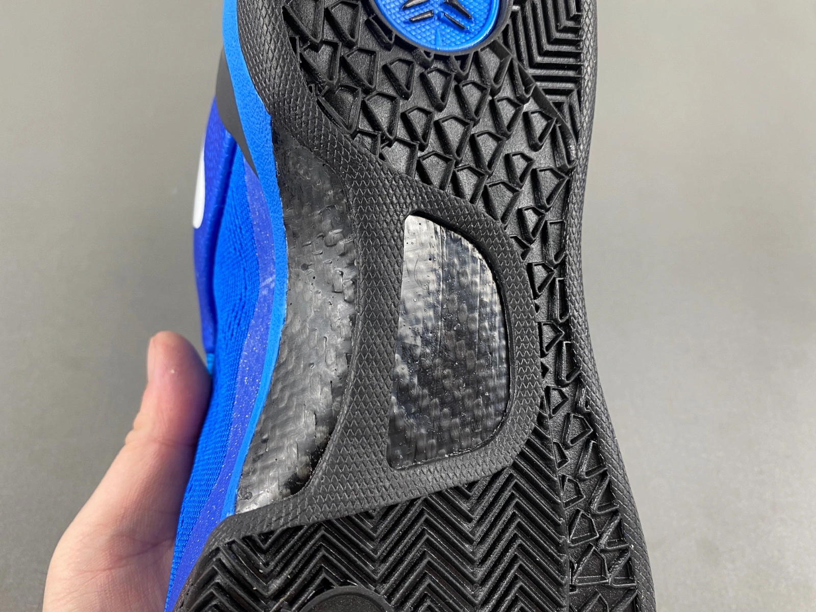 Unique Kobe 8 Pit Viper 555035- 1029
