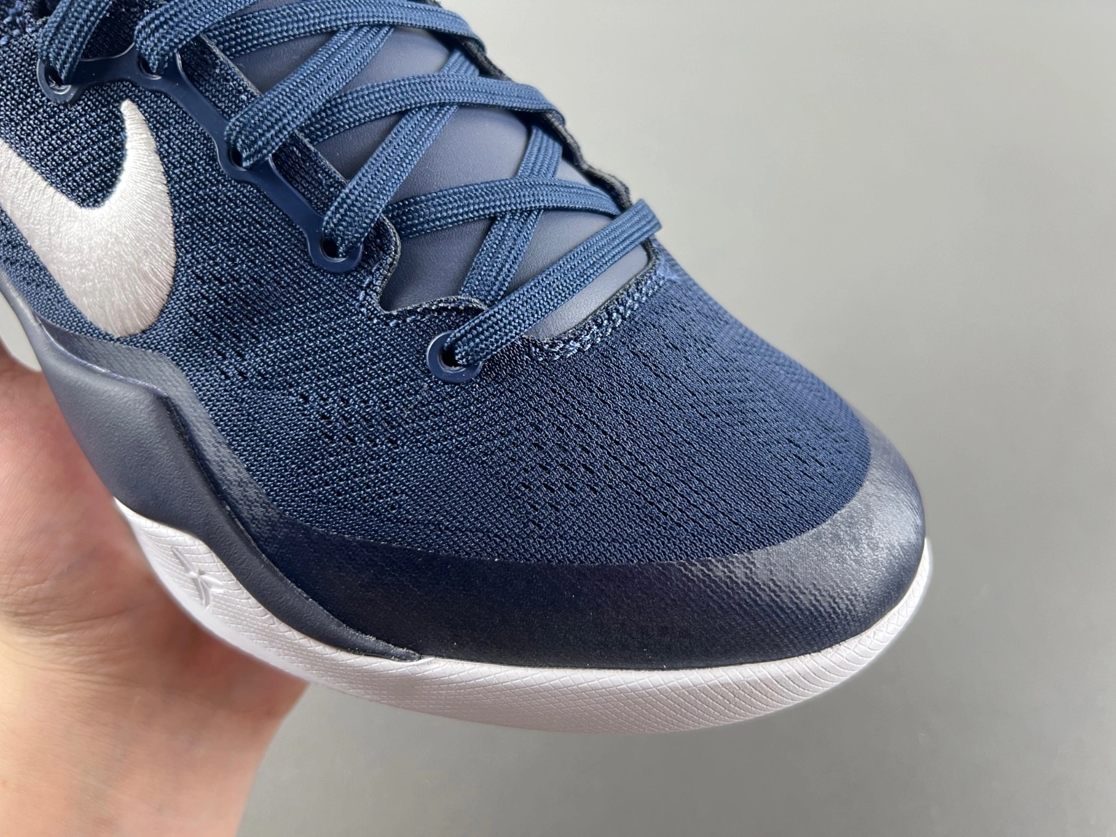 Kobe 8 Protro College Navy HF9550- Stylish 989