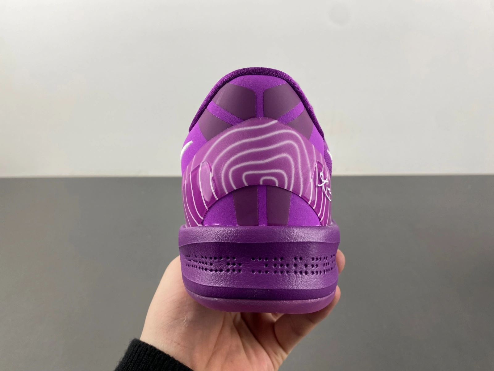 Kobe 8 Protro EYBL HJ7265- Effortless 984